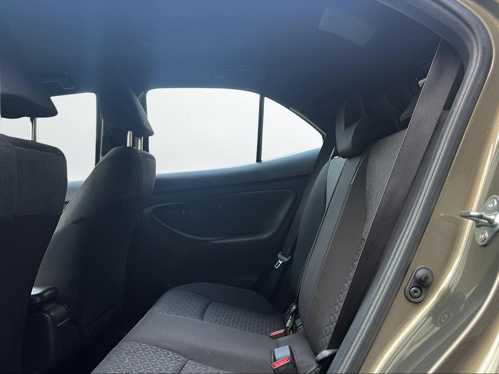 TOYOTA Yaris Cross 1.5 VVT-i HSD Trend AWD-i-image-5