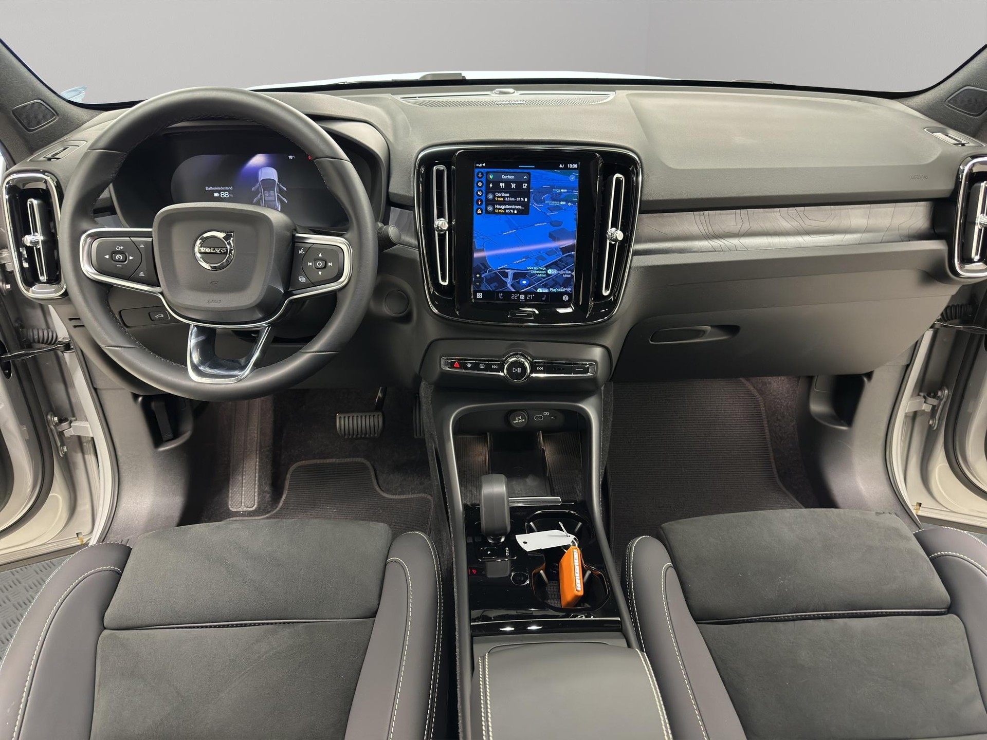VOLVO C40 P8 Twin Recharge Ultimate AWD-image-5