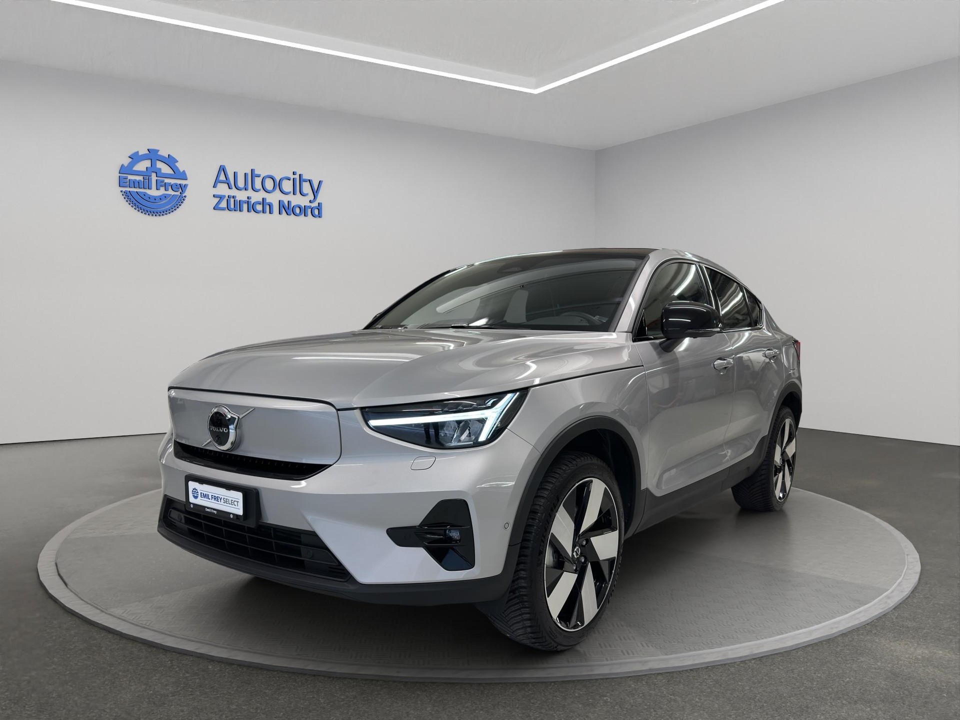 VOLVO C40 P8 Twin Recharge Ultimate AWD-image-0