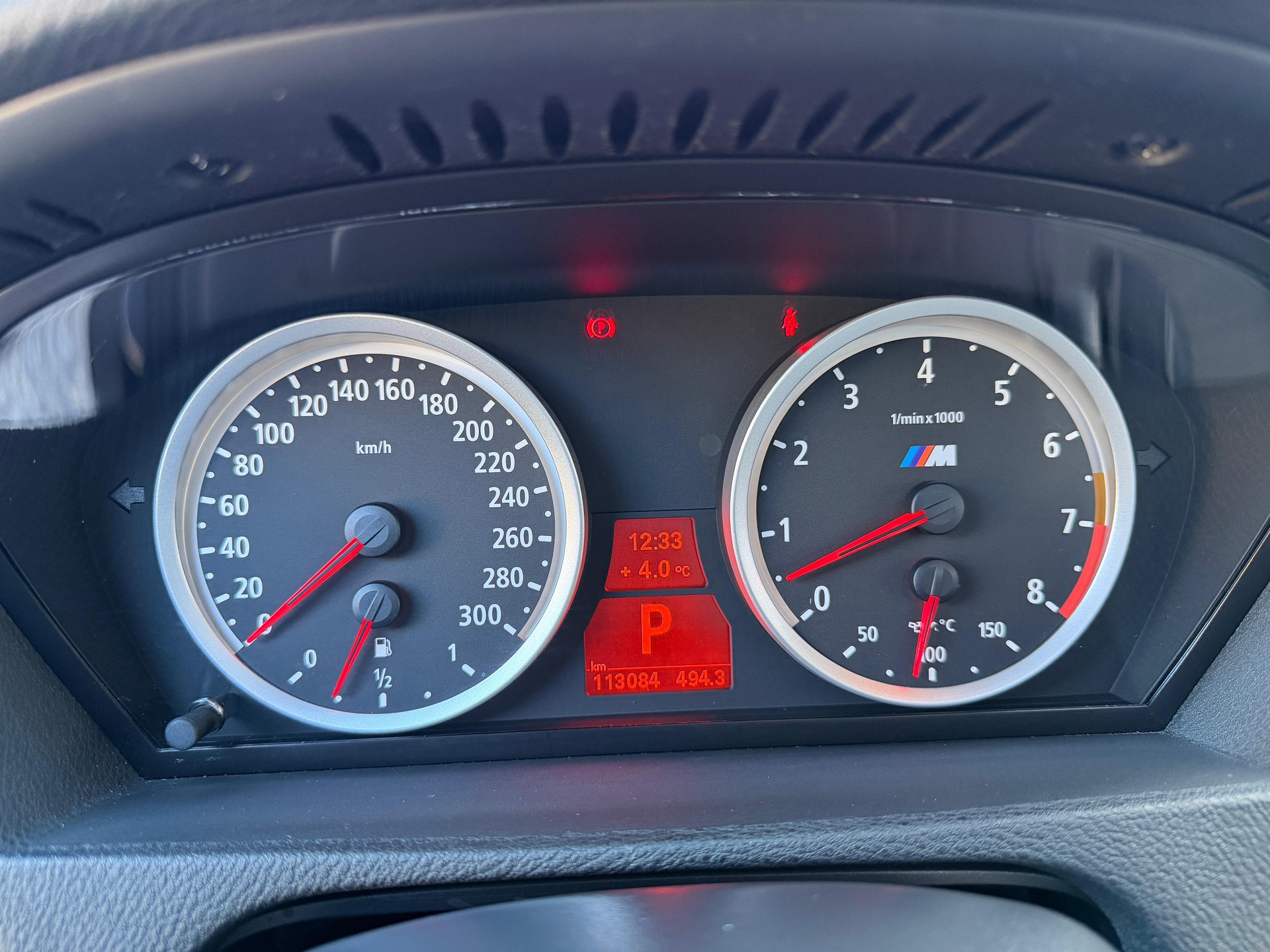 BMW X5M-image-8