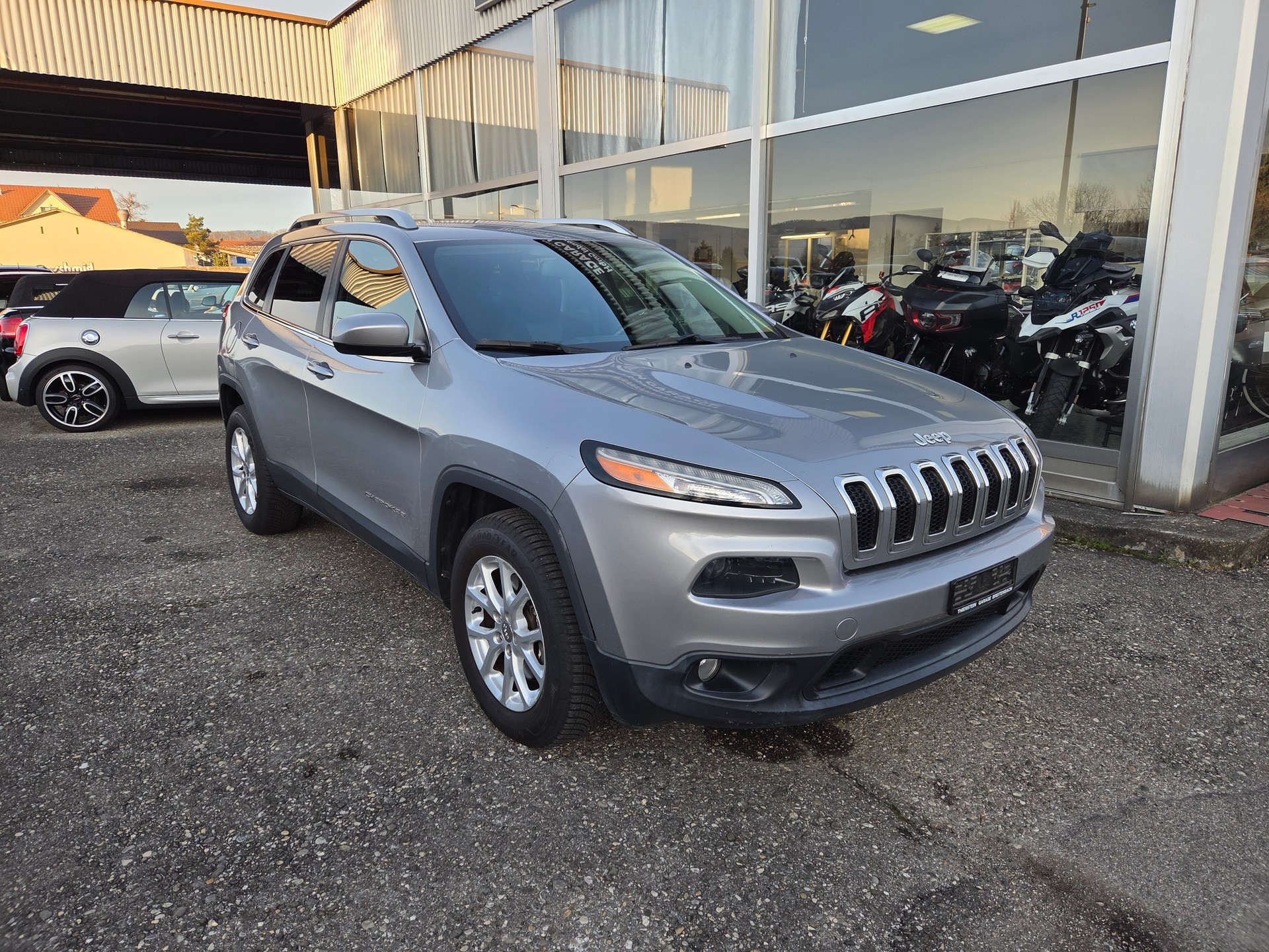JEEP Cherokee 3.2 Limited AWD 9ATX-image-1