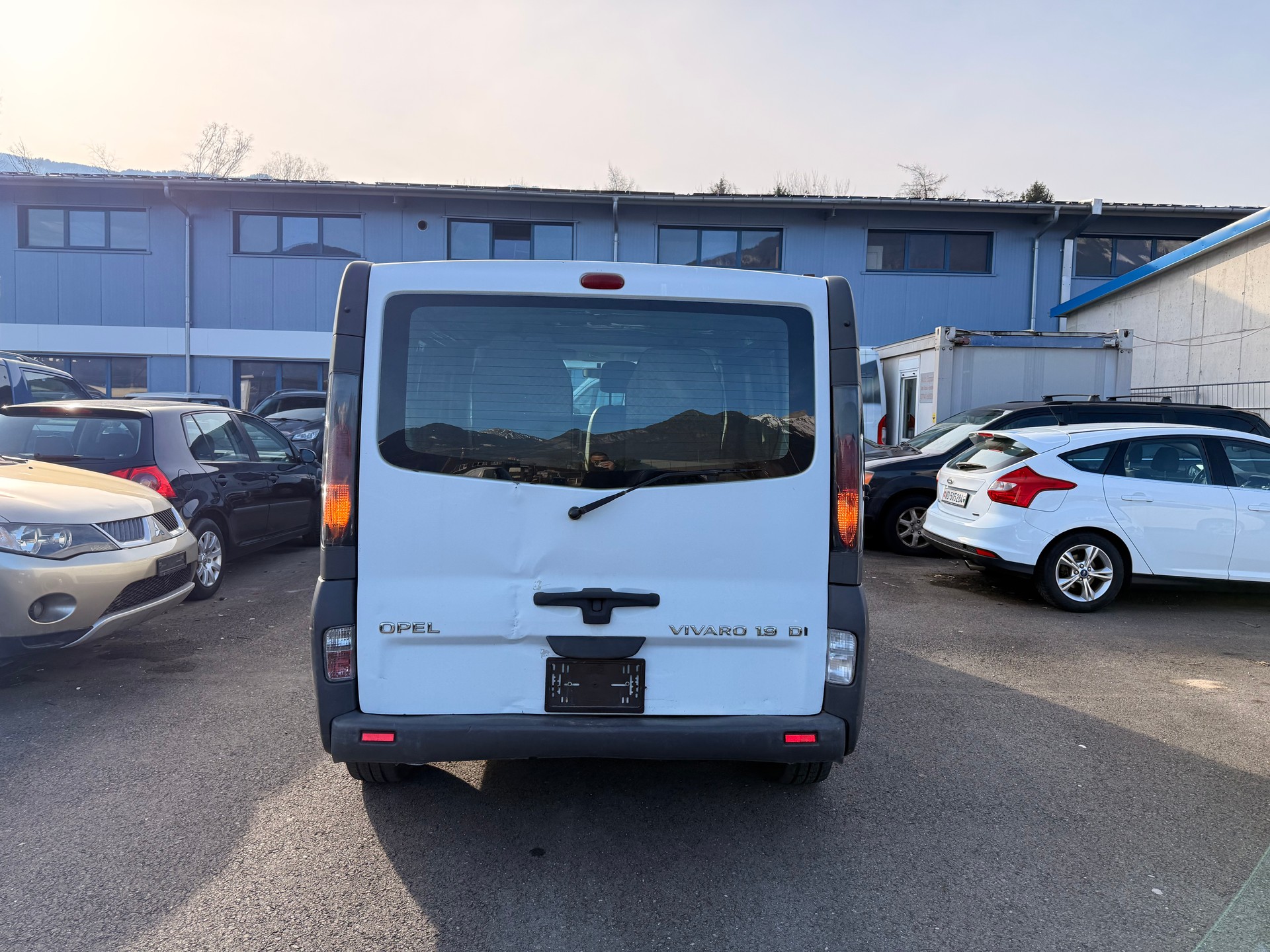 OPEL Vivaro 1.9 CDTI 2.7t-image-2