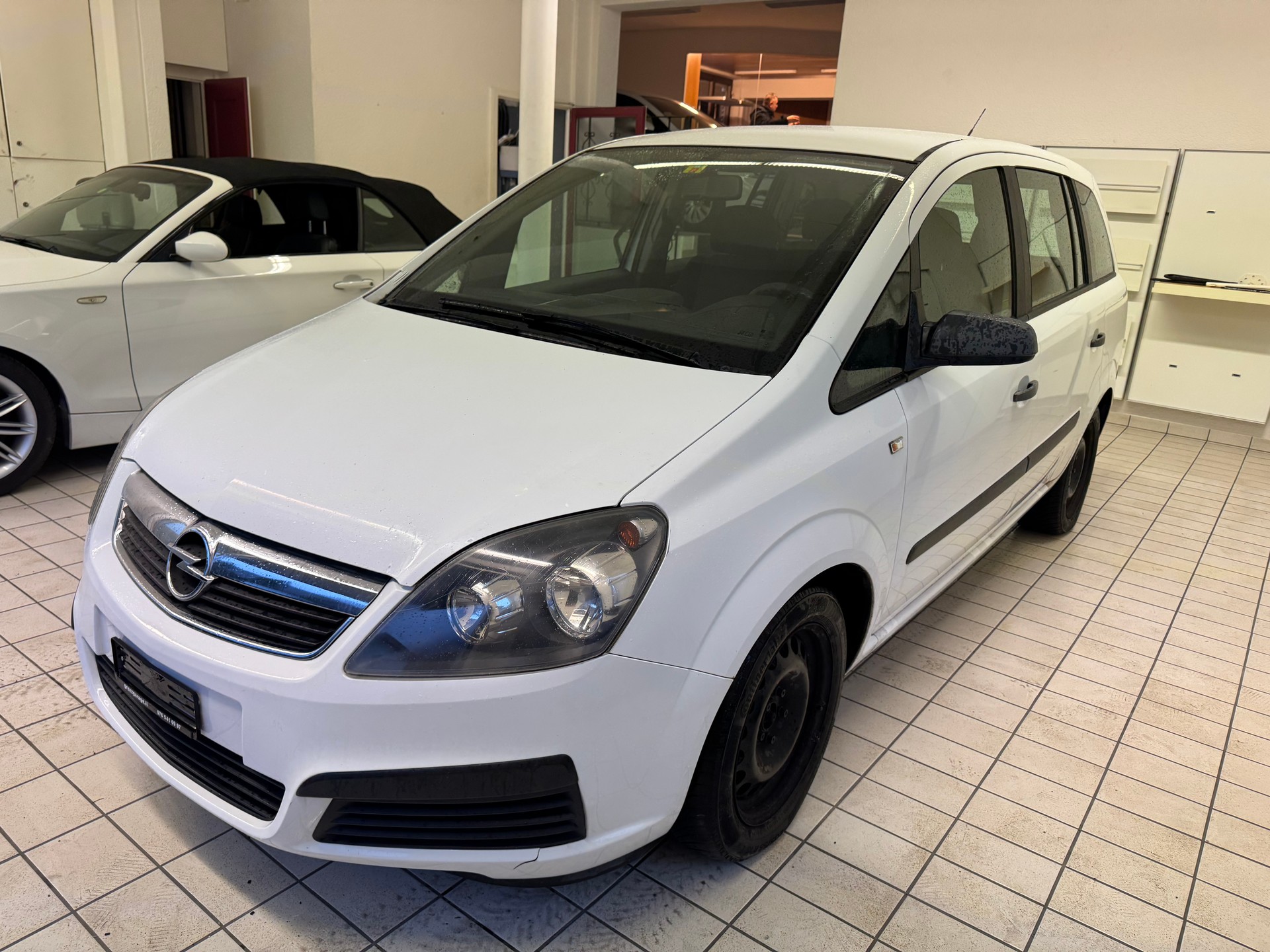 OPEL Zafira 1.9 CDTI Enjoy-image-2