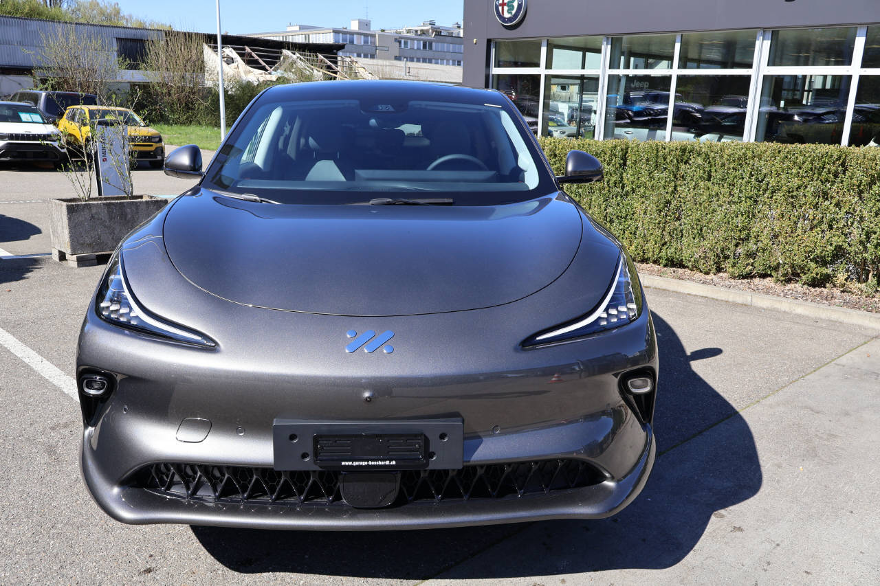 MG IM6 100 kWh Performance 4WD-image-8