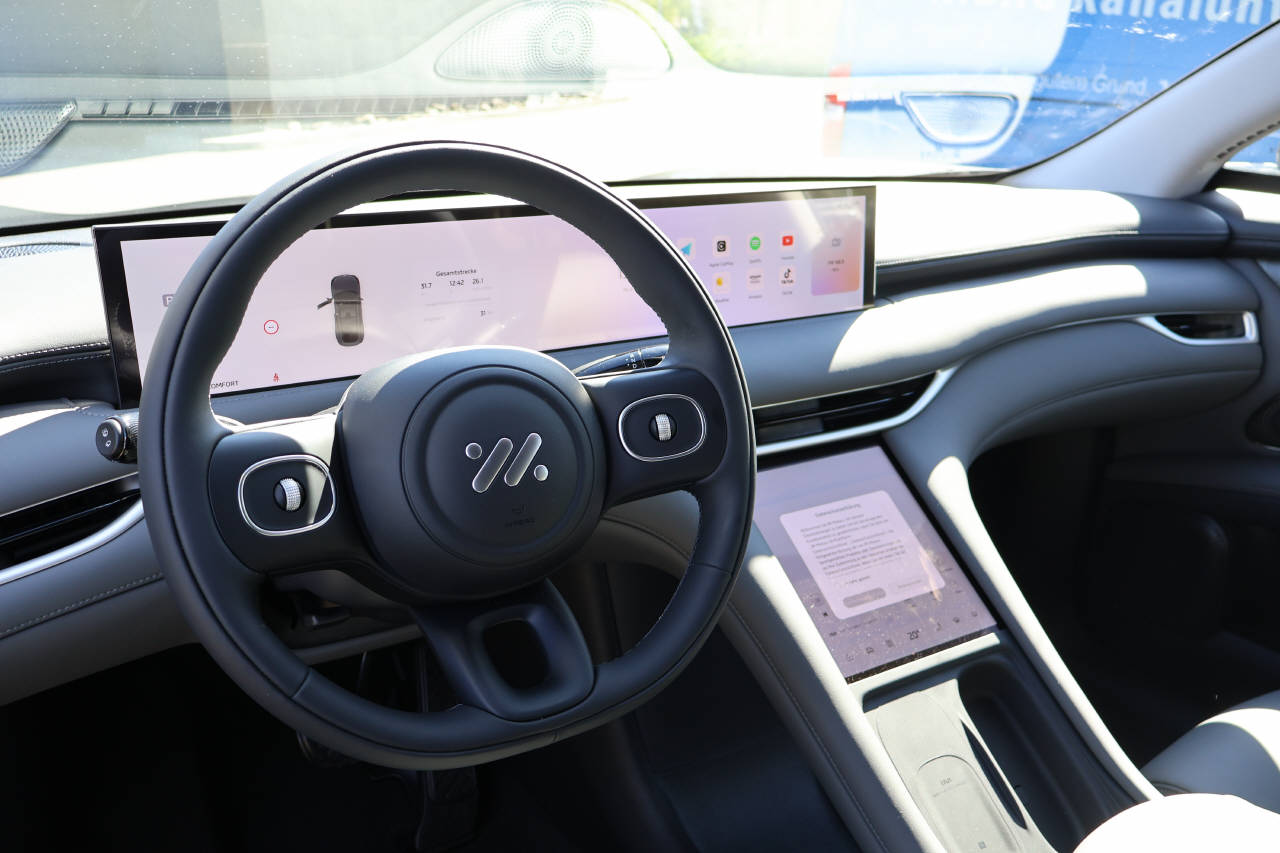 MG IM6 100 kWh Performance 4WD-image-10