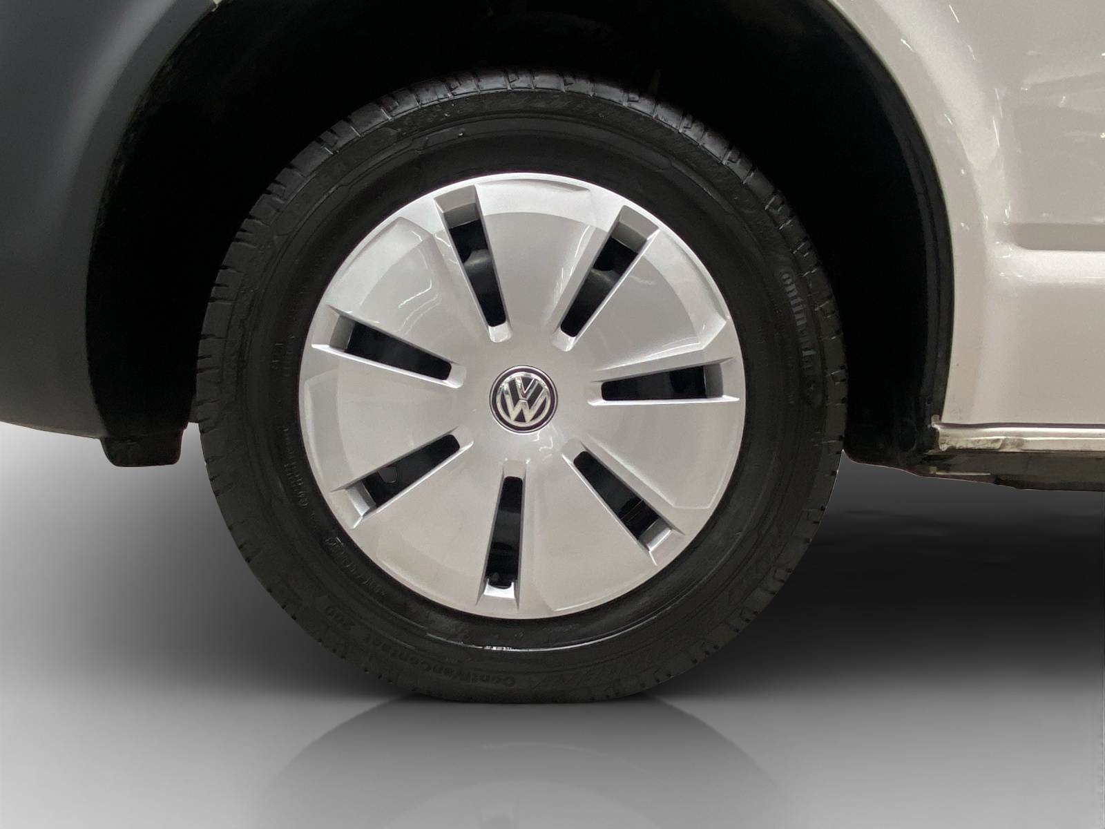 VW T6.1 2.0 TDI-image-15