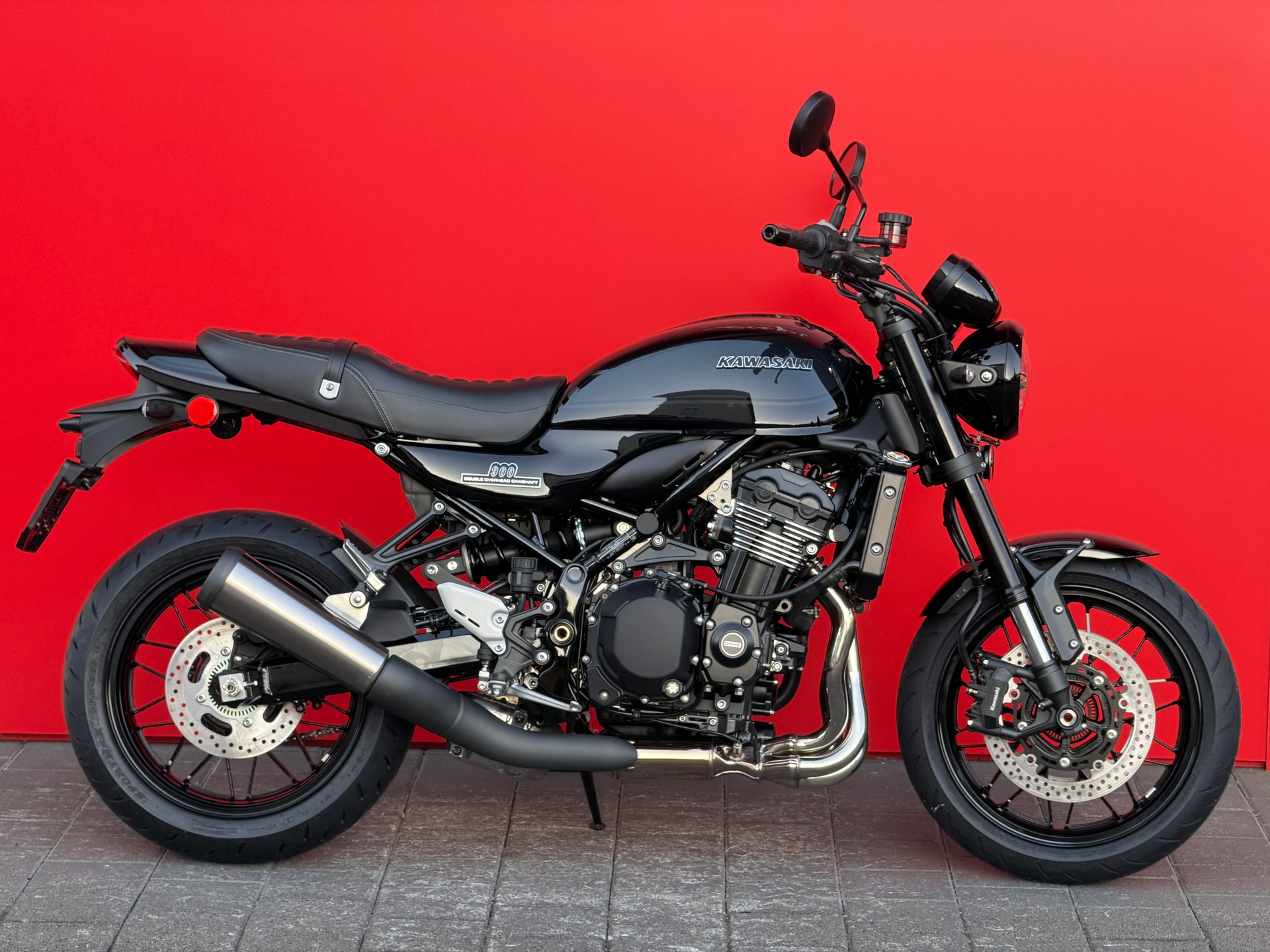 KAWASAKI Z 900 RS Black Ball Edition