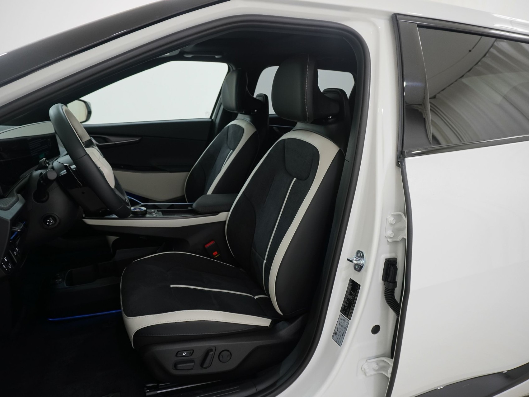 KIA EV6 84 kWh GT-Line 4x4-image-11