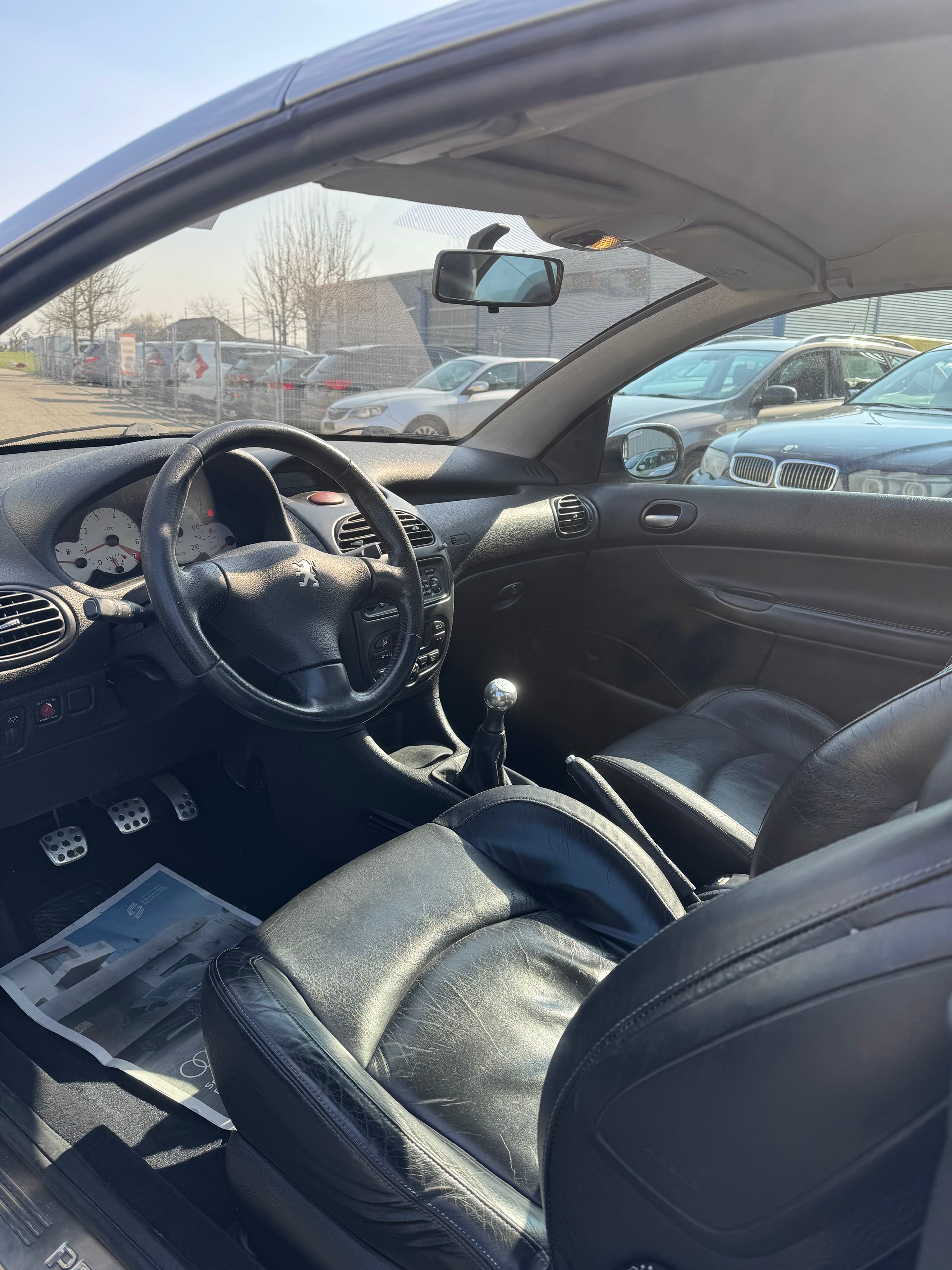 PEUGEOT 206 CC 2.0 16V-image-8