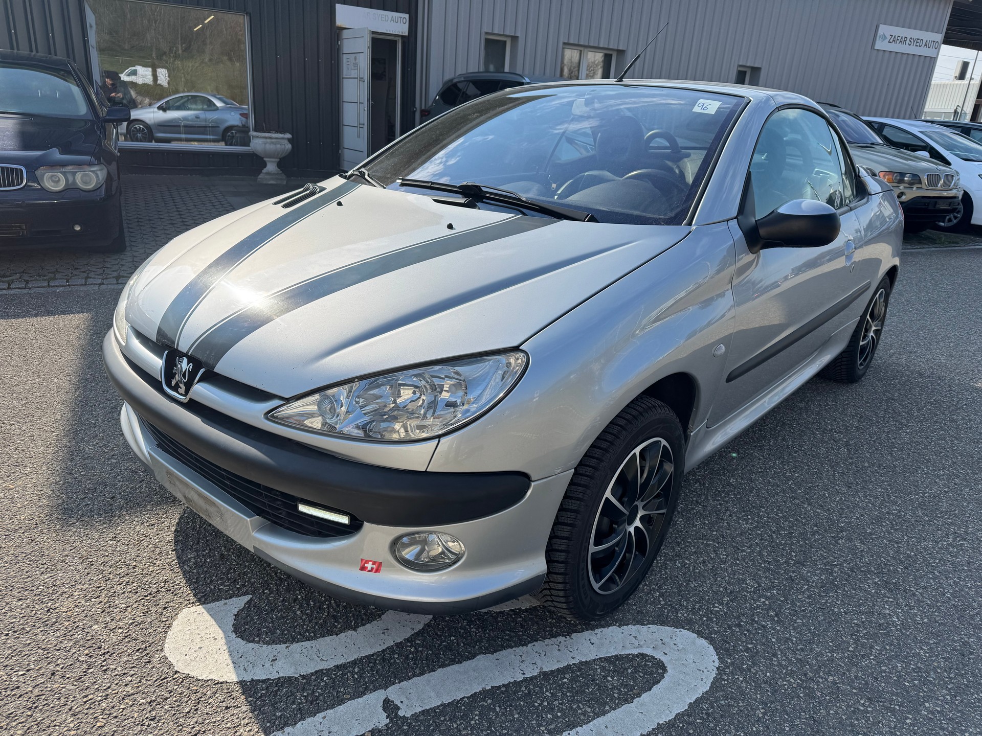 PEUGEOT 206 CC 2.0 16V-image-0