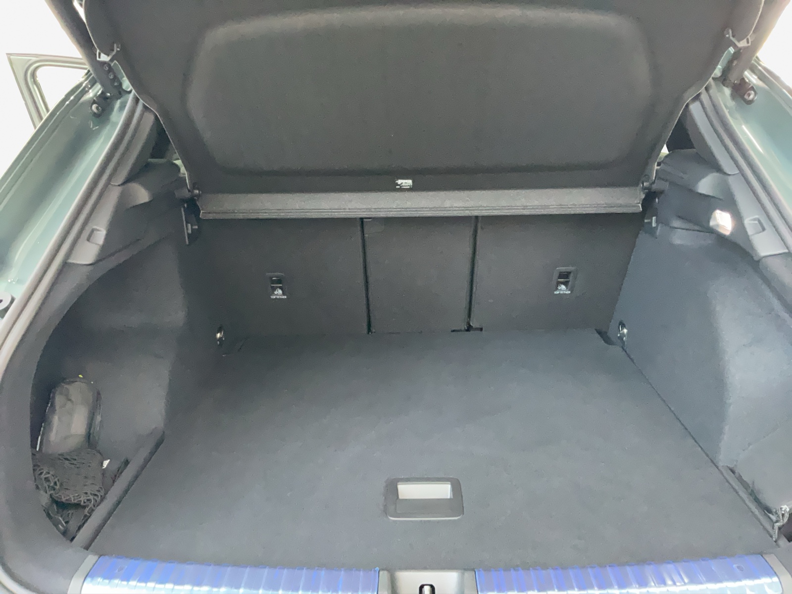 AUDI Q3 SUV 110 kW TFSI S tronic-image-12