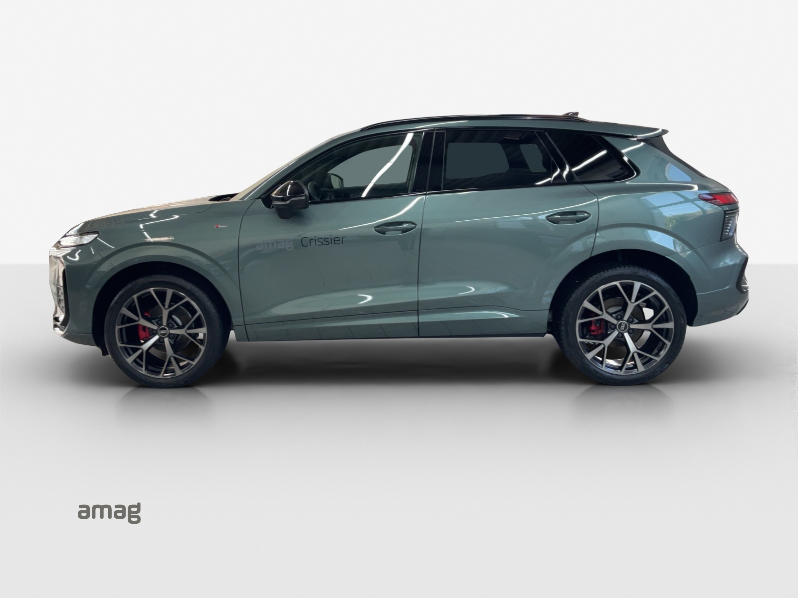 AUDI Q3 SUV 110 kW TFSI S tronic-image-1