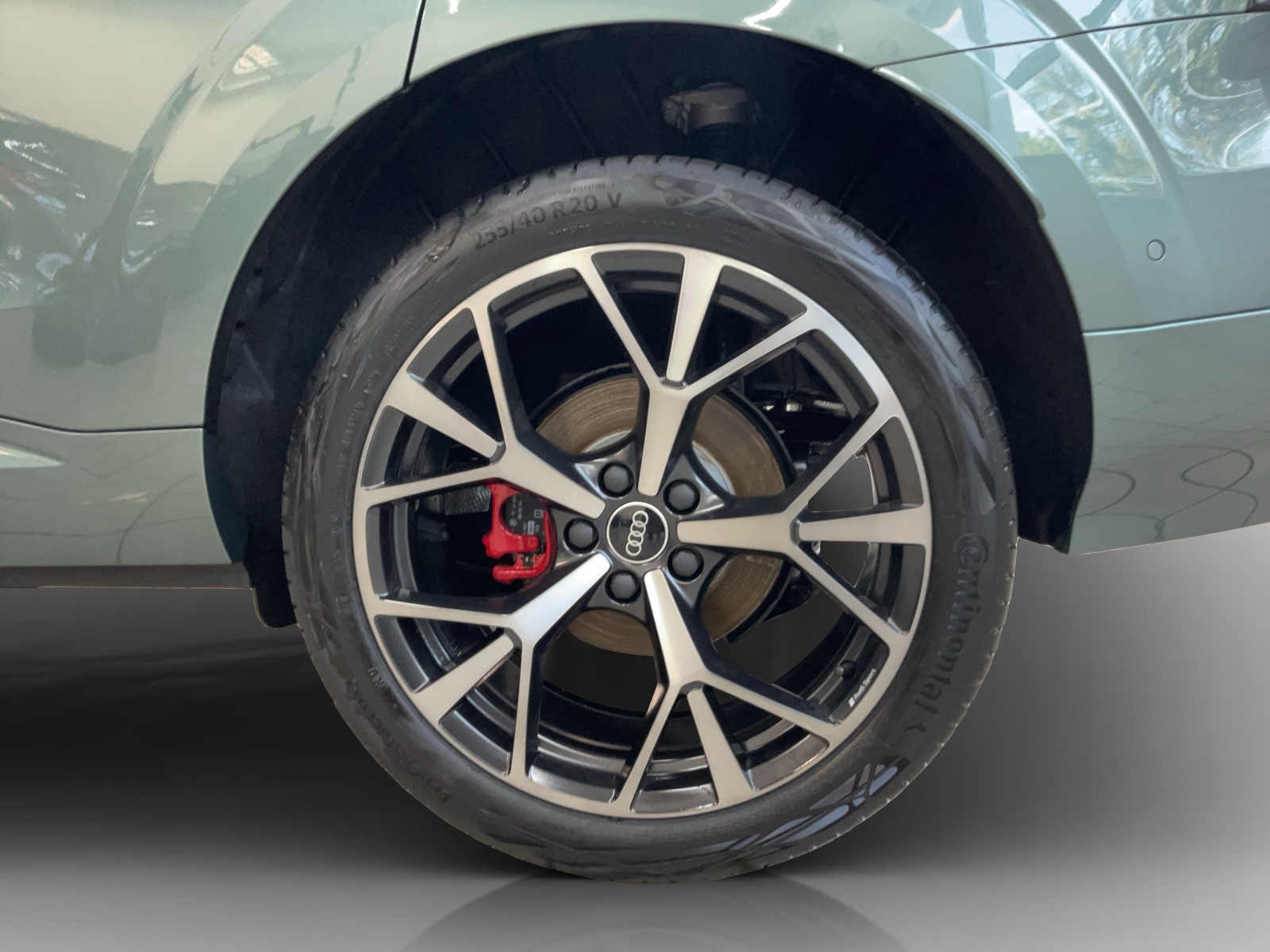 AUDI Q3 SUV 110 kW TFSI S tronic-image-13
