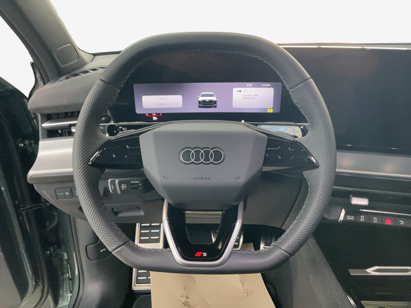 AUDI Q3 SUV 110 kW TFSI S tronic-image-9