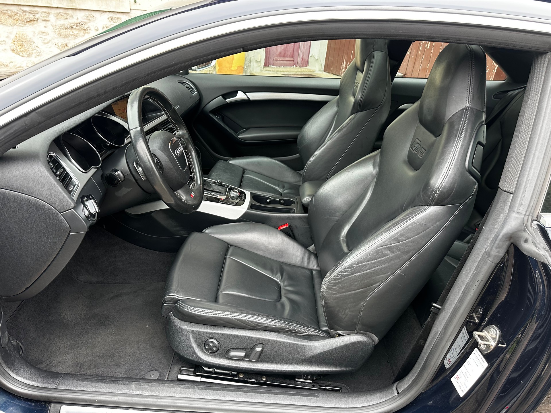AUDI S5 Coupé 4.2 FSI quattro tiptronic-image-5