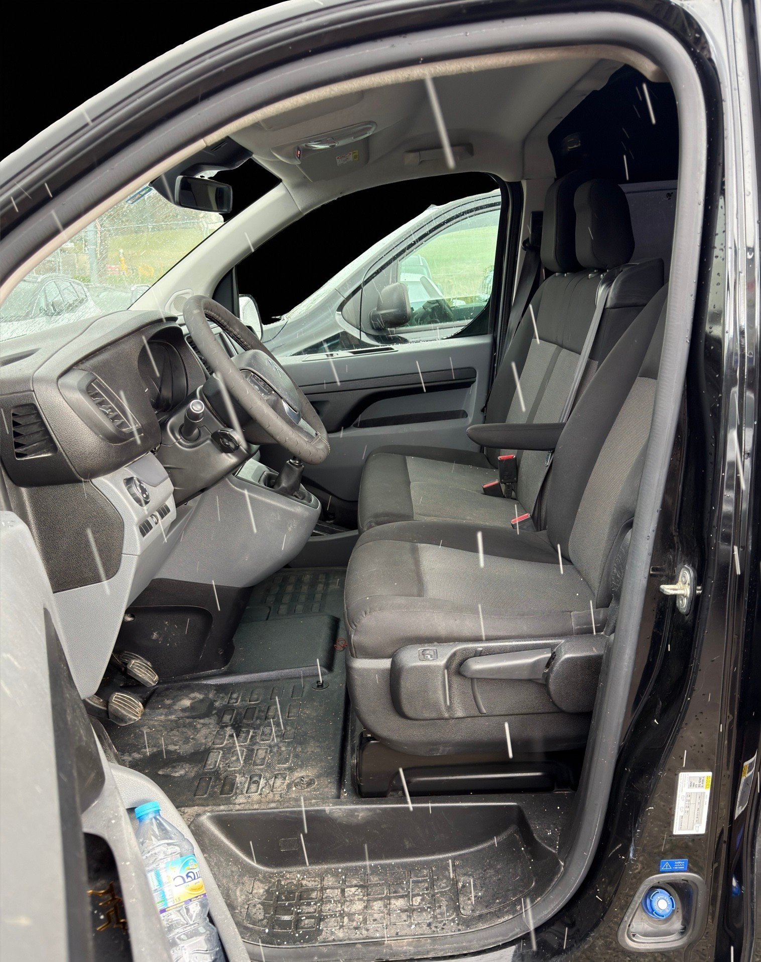 CITROEN Jumpy 2.0 BlueHDi XL Swiss Edition 6 Plätze, 145PS, Navigation, Rückfahrtkamera, AHK 2.5 T-image-12