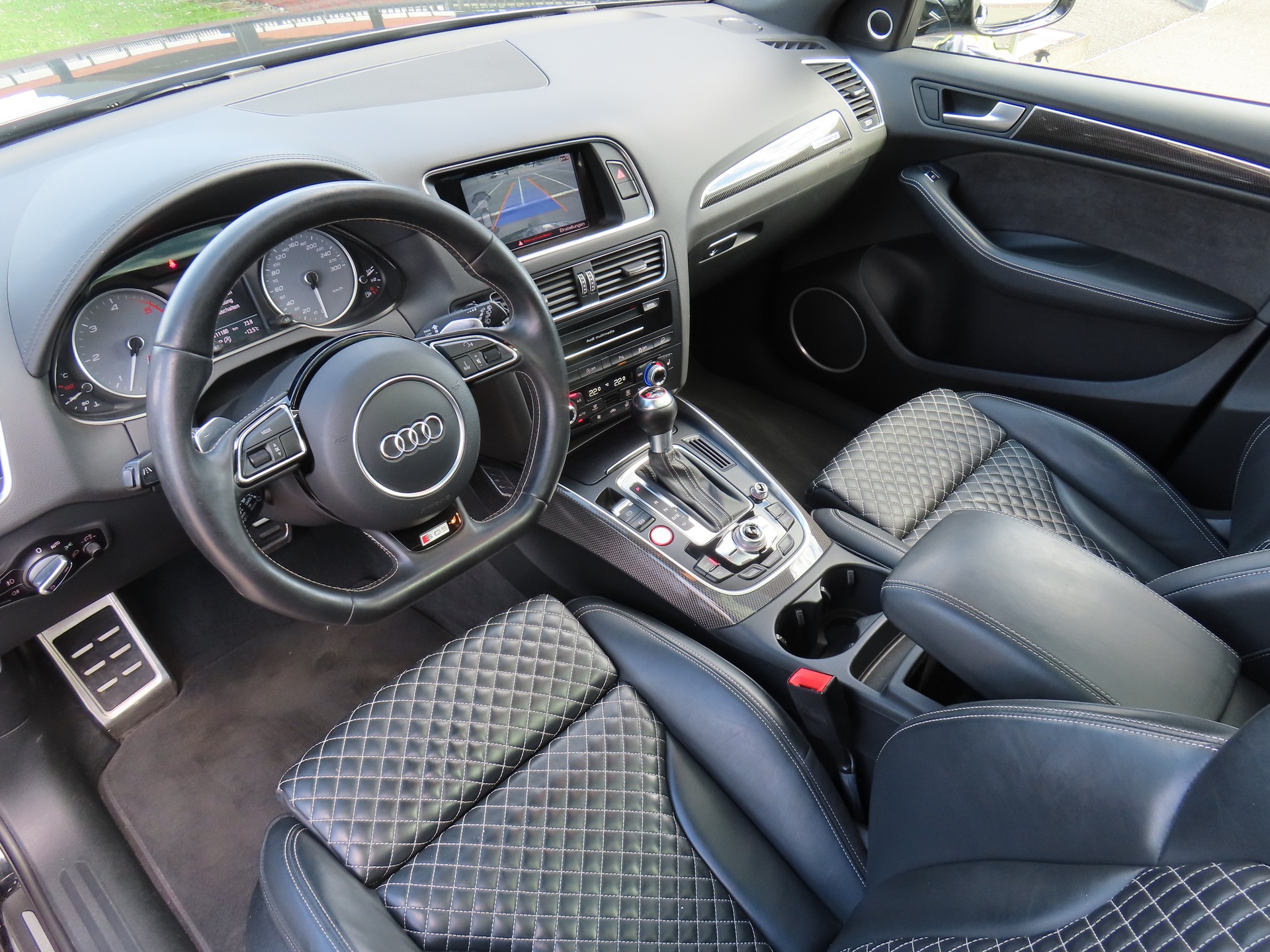 AUDI SQ5 3.0 TDI plus quattro tiptronic All Black(CH)-image-7