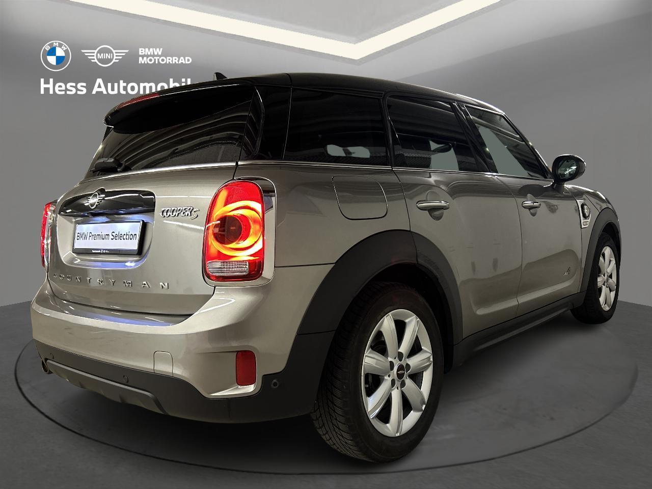 MINI Countryman Cooper SE ALL4-image-2