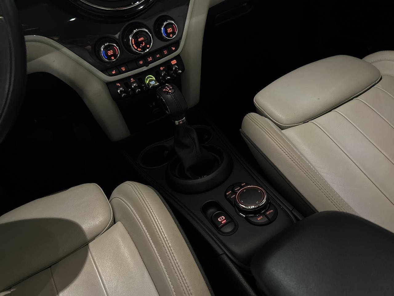 MINI Countryman Cooper SE ALL4-image-14