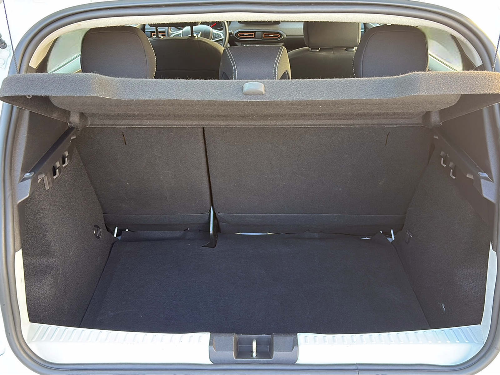 DACIA Sandero Stepway TCe 90 Comfort-image-6