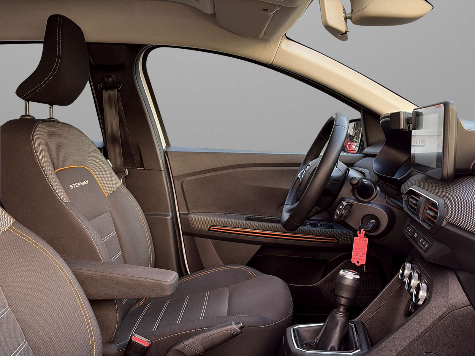 DACIA Sandero Stepway TCe 90 Comfort-image-9