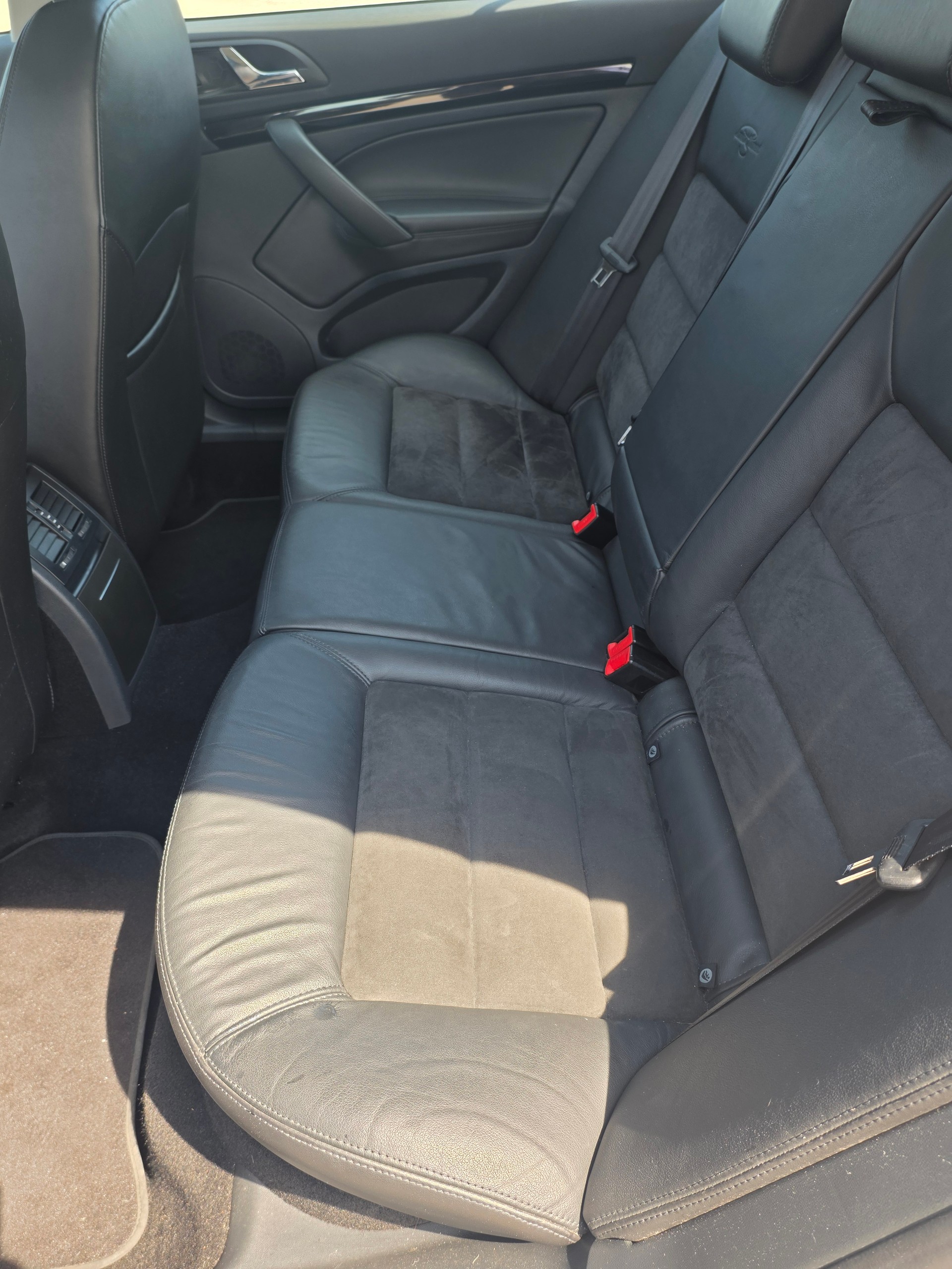 SKODA Octavia 1.8 TSI Laurin & Klement DSG-image-7