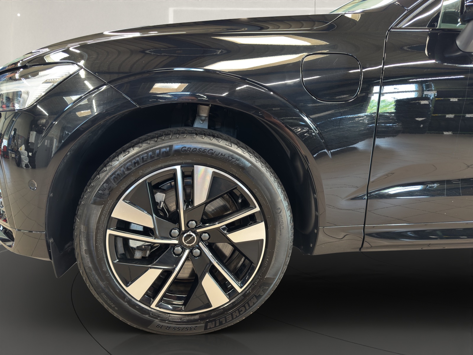 VOLVO XC60 2.0 T8 TE Plus Dark eAWD-image-14