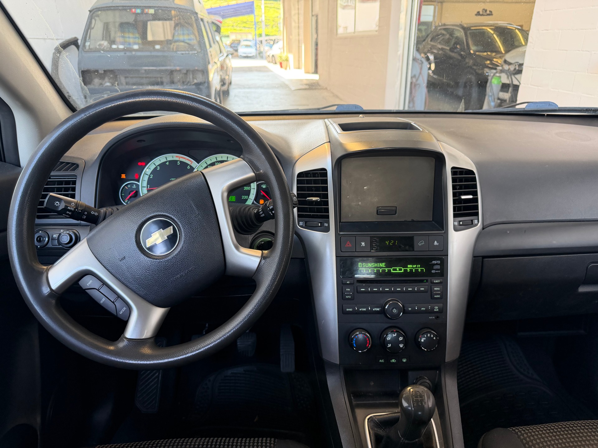 CHEVROLET Captiva 2.0 VCDi Sport 4WD-image-10