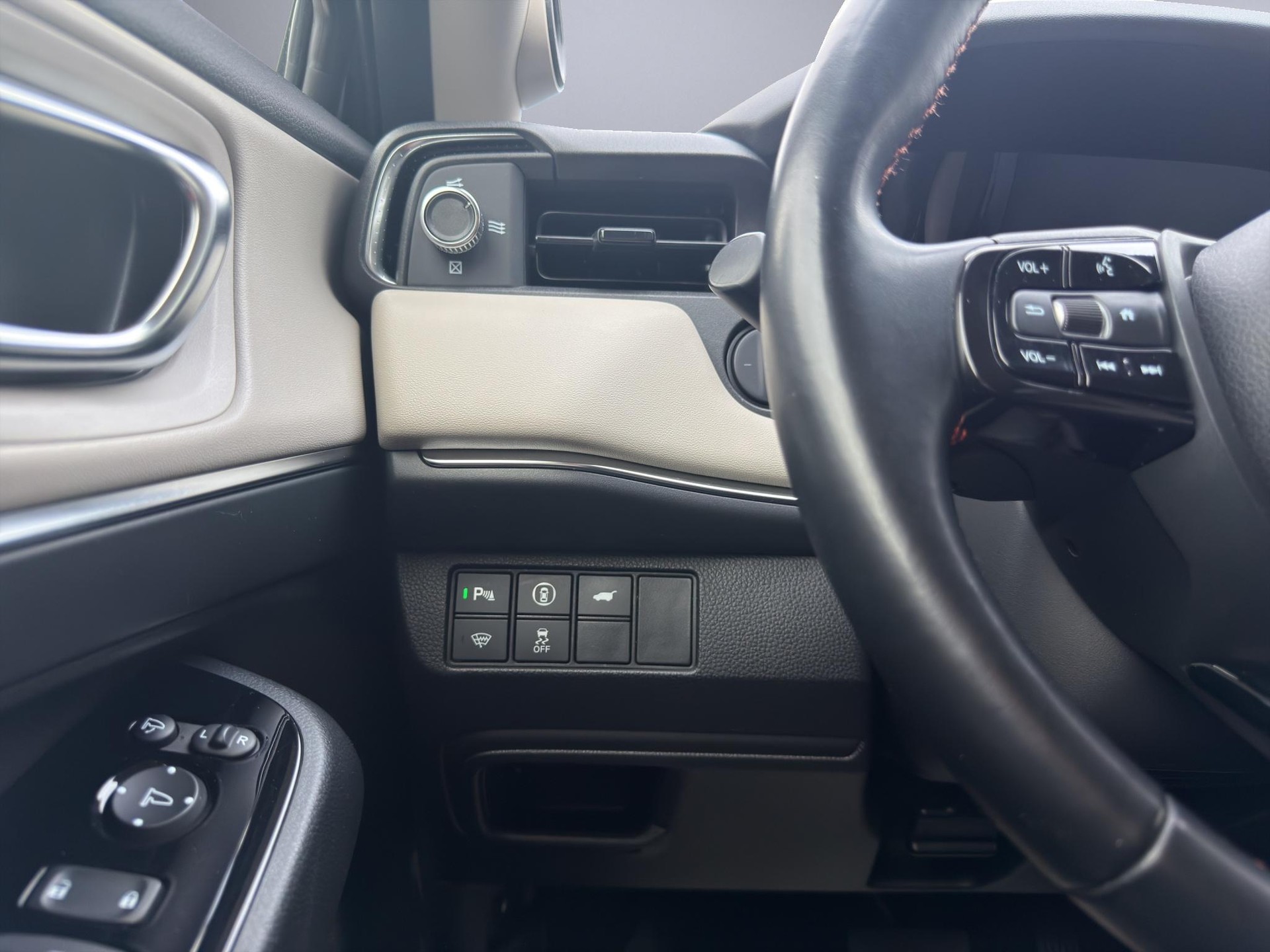 HONDA HR-V 1.5 i-MMD Advance Style-image-12