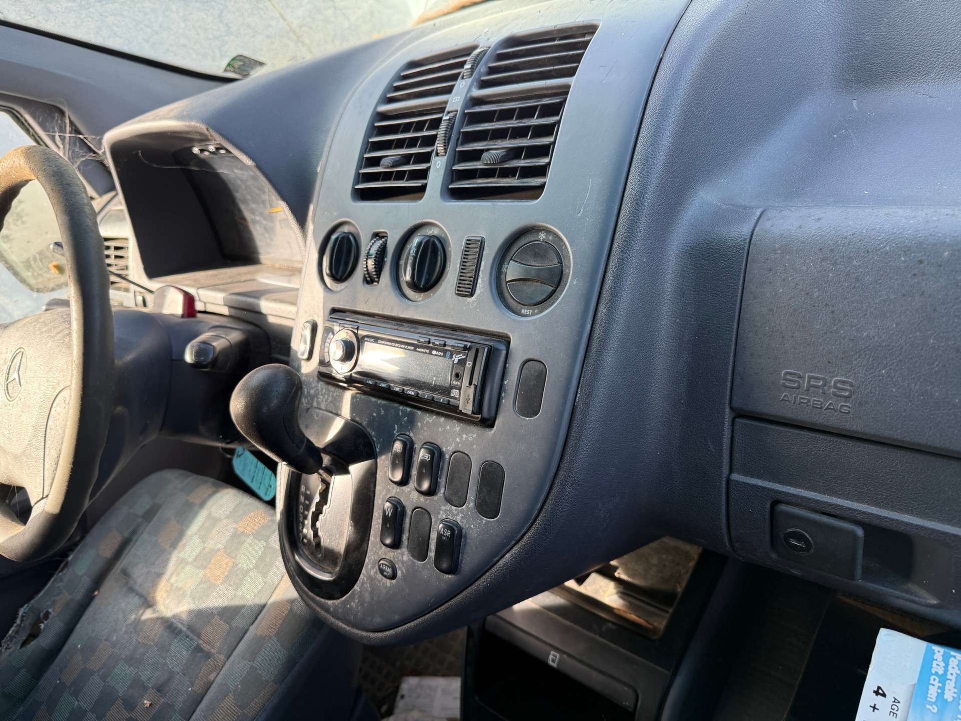 MERCEDES-BENZ Vito F 112CDI-image-3