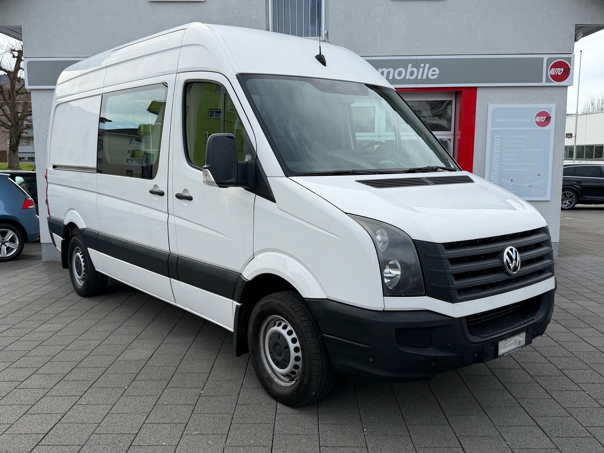 VW Crafter 35 2.0 TDI CR-image-1