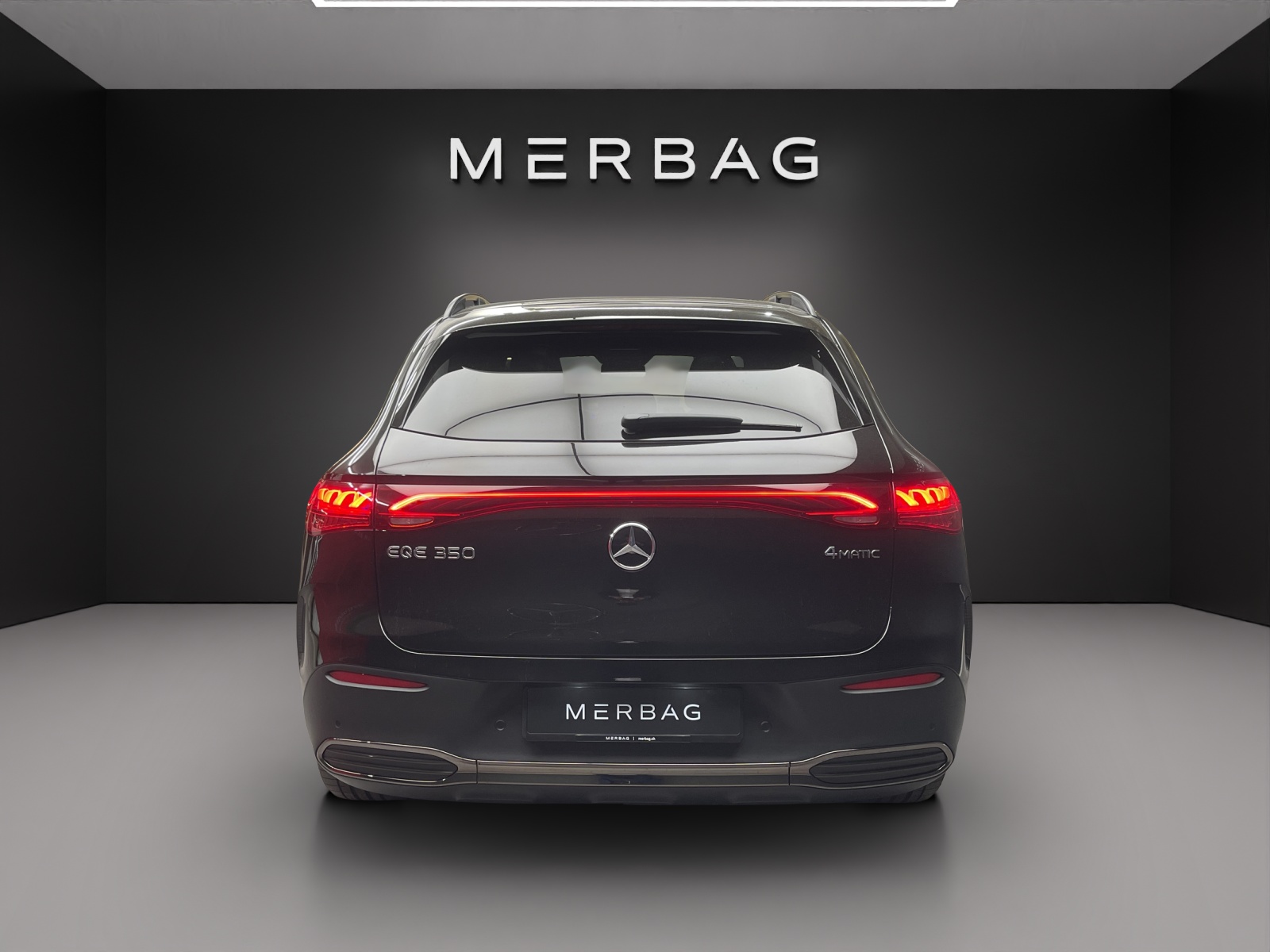 MERCEDES-BENZ EQE 350 4MATIC "Excellence Edition"-image-4
