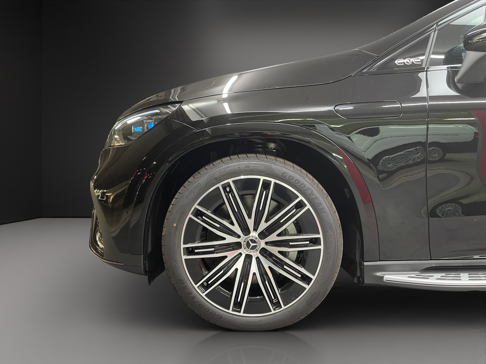 MERCEDES-BENZ EQE 350 4MATIC "Excellence Edition"-image-5