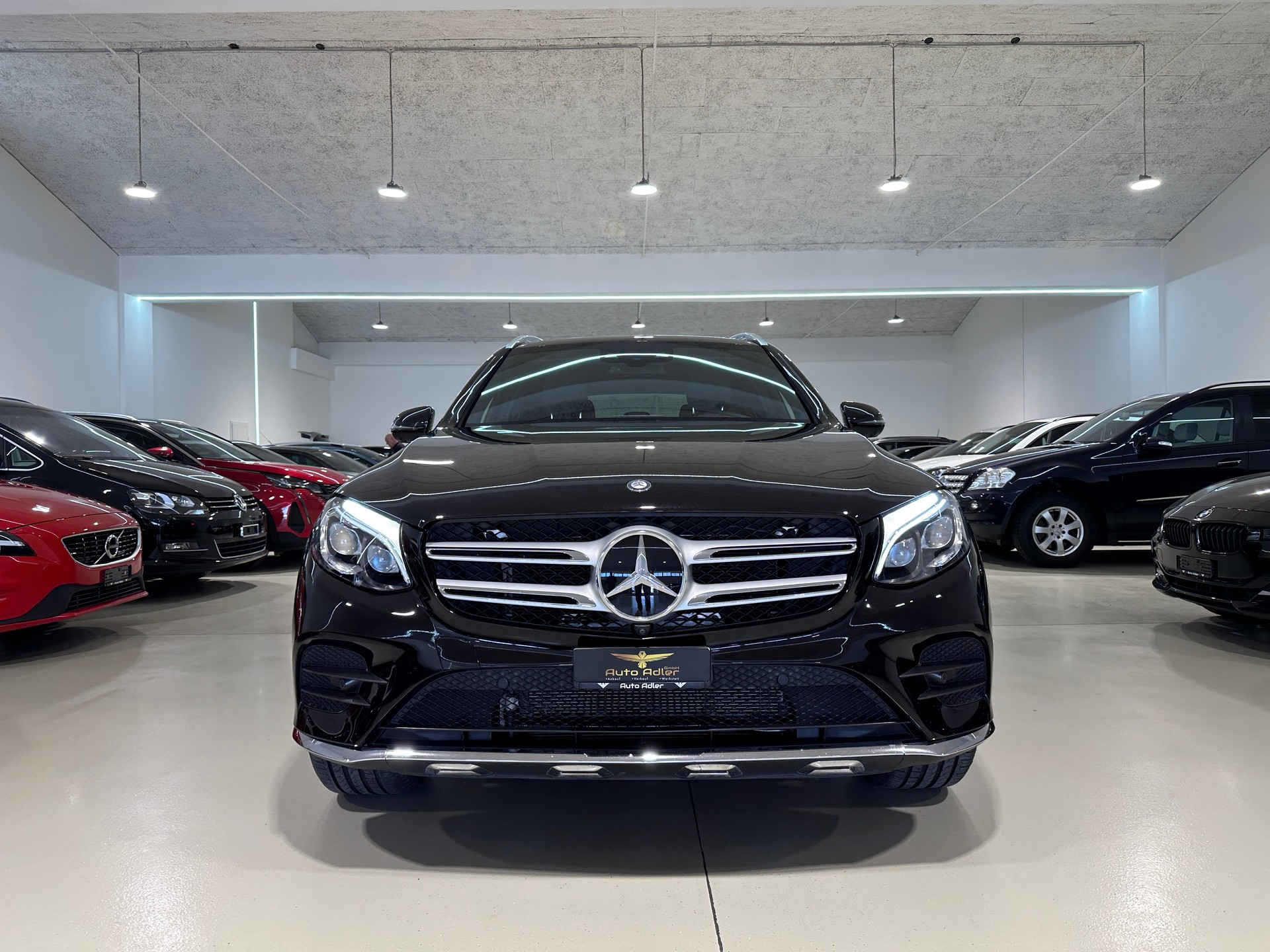 MERCEDES-BENZ GLC 350 e AMG Line 4Matic 7G-Tronic-image-0