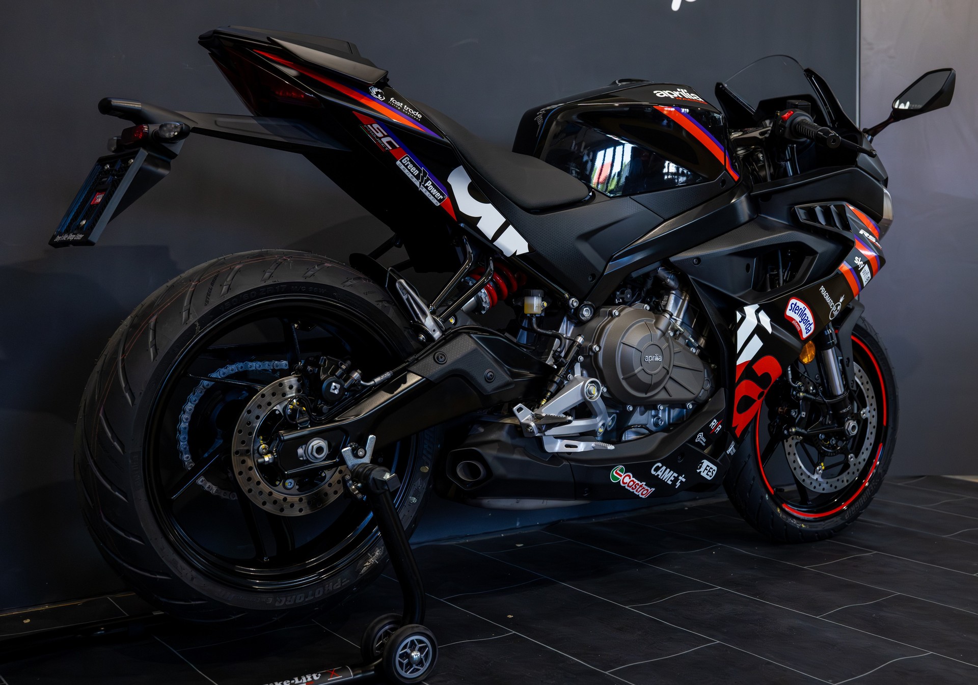 APRILIA RS 457 Replica (35kW)-showroom-element-3
