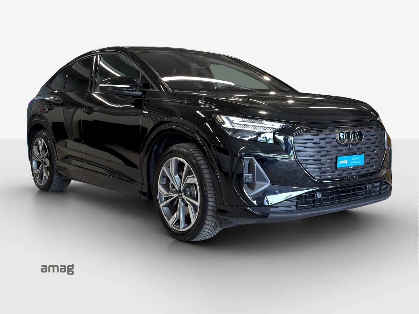AUDI Q4 Sportback e-tron 50 quattro-image-6