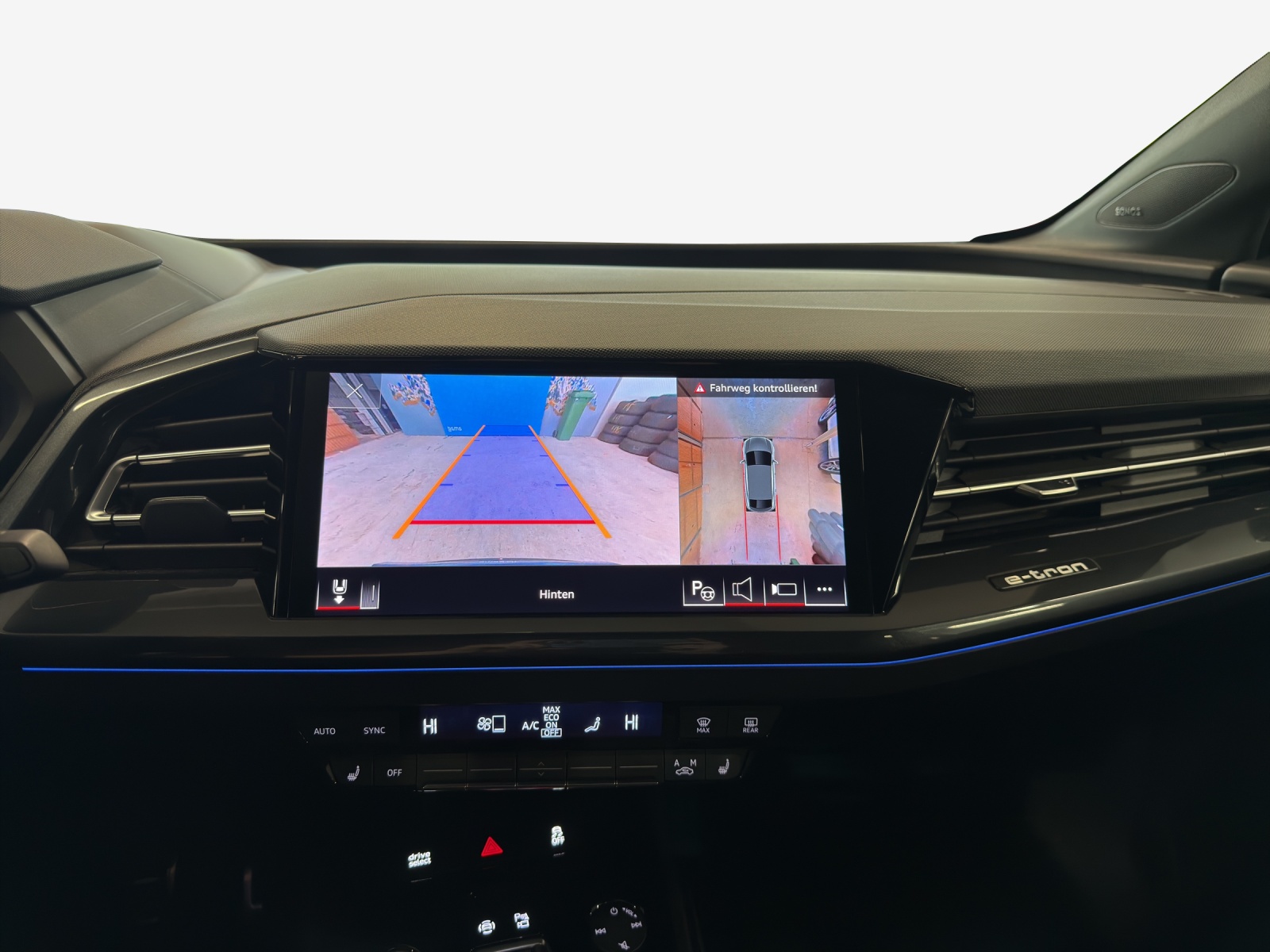 AUDI Q4 Sportback e-tron 50 quattro-image-15