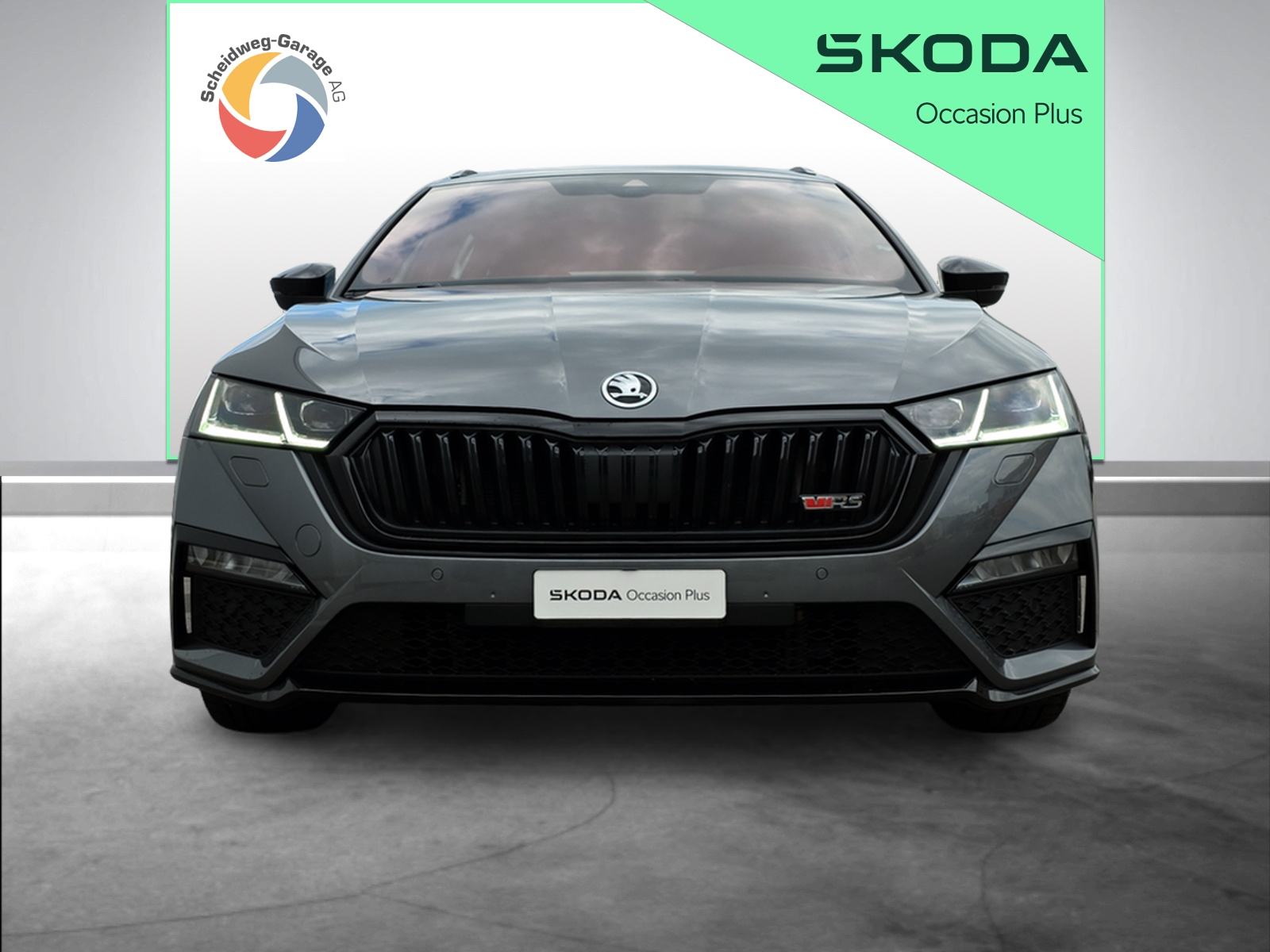 SKODA Octavia Combi 2.0 TSI DSG RS-image-1