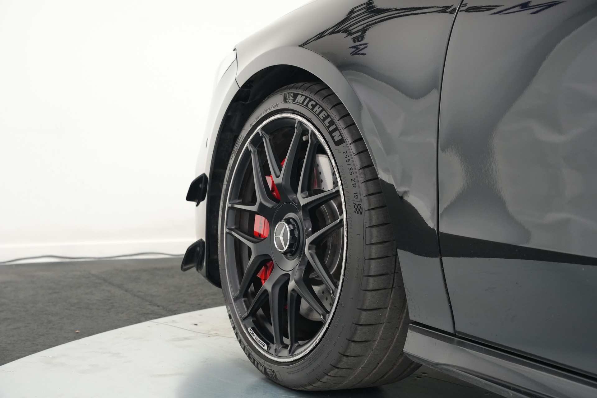 MERCEDES-BENZ CLA 45 S AMG 4Matic+ 8G-DCT *CH-Fahrzeug* *Aero Paket* *Schalensitze*-image-44
