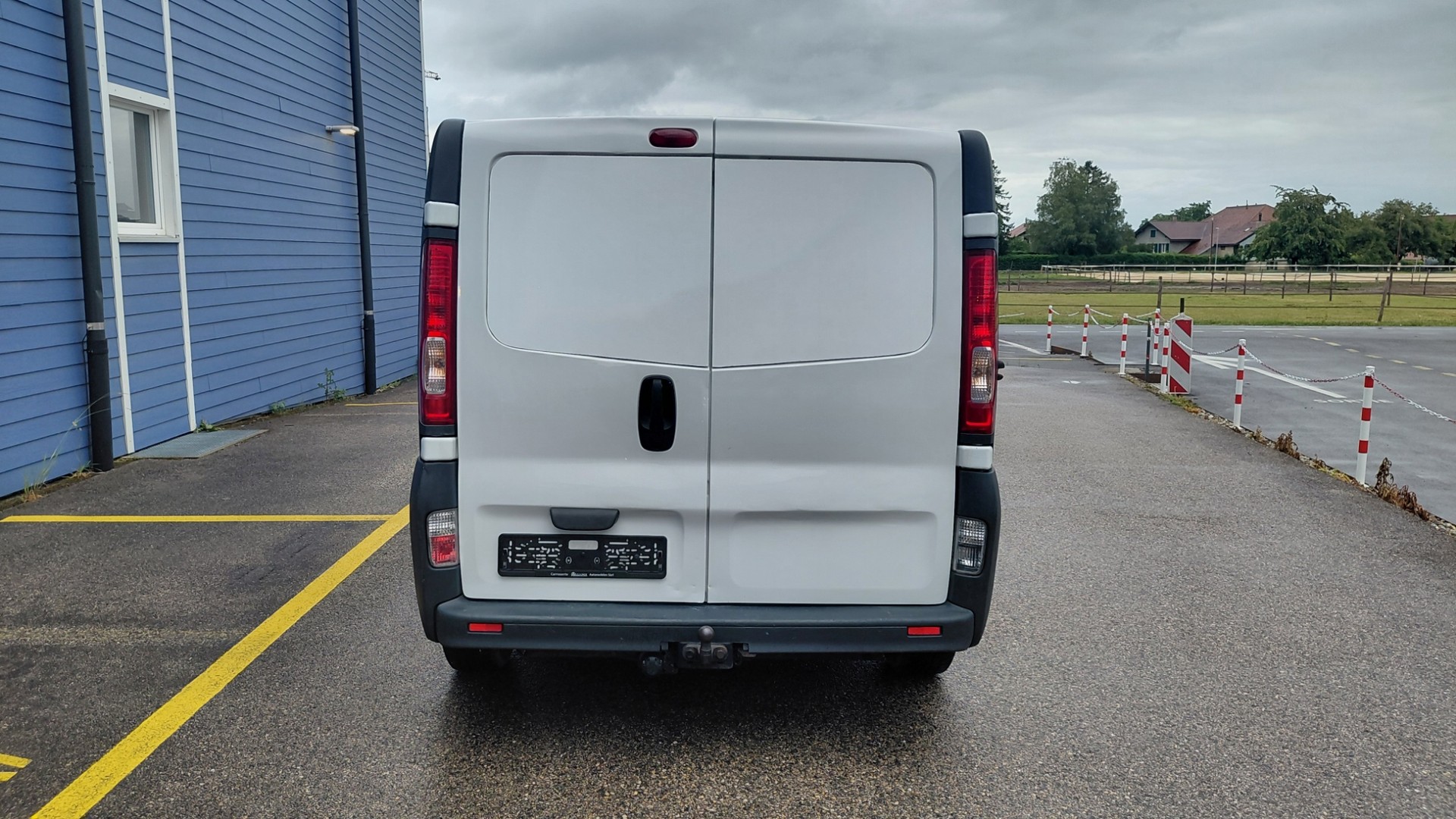 RENAULT Trafic 2.0 dCi 115 2.9t L1H1-image-6