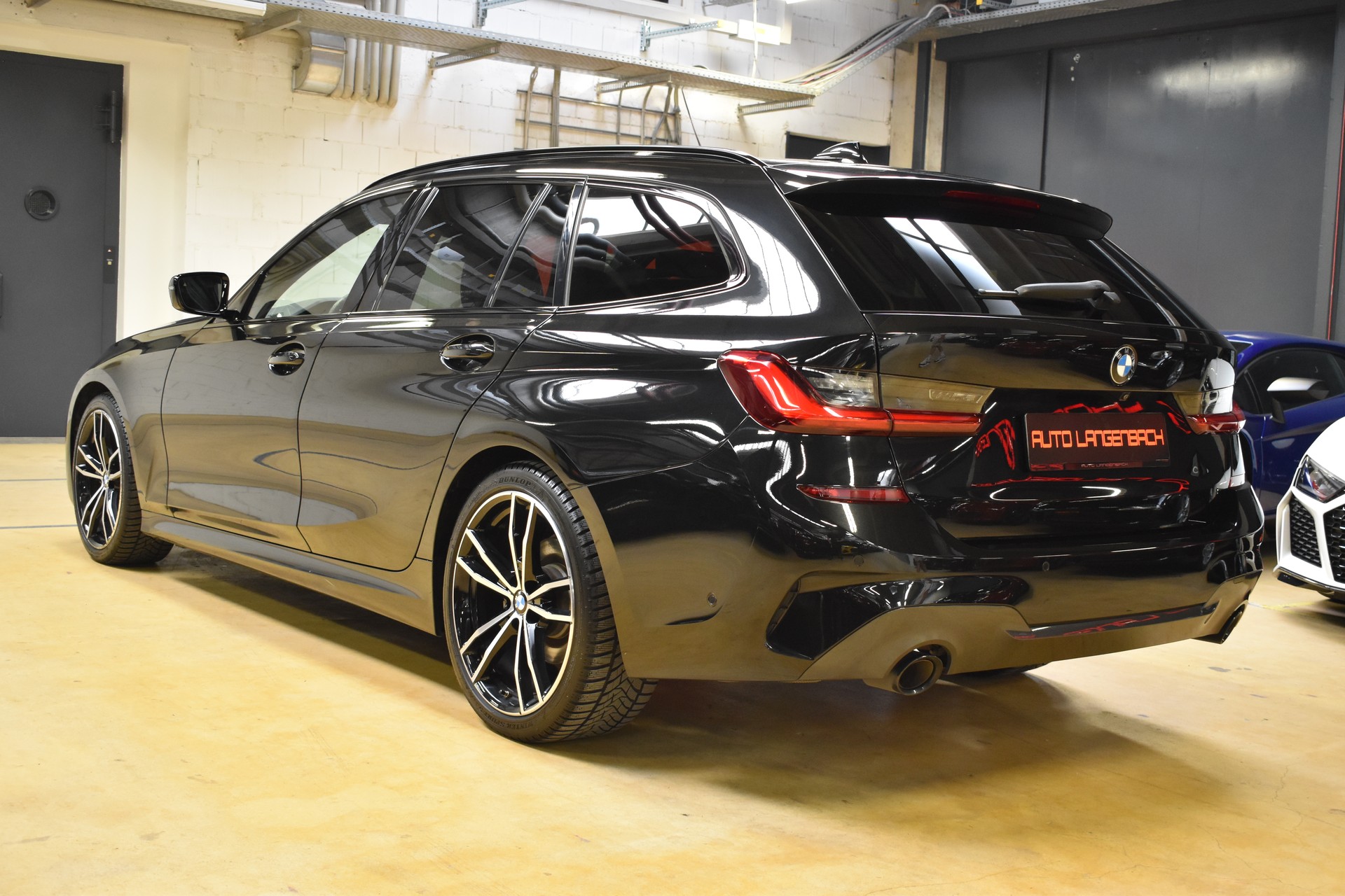 BMW 320d xDrive Touring M Sport Steptronic - FaceLift Model 2020-image-2