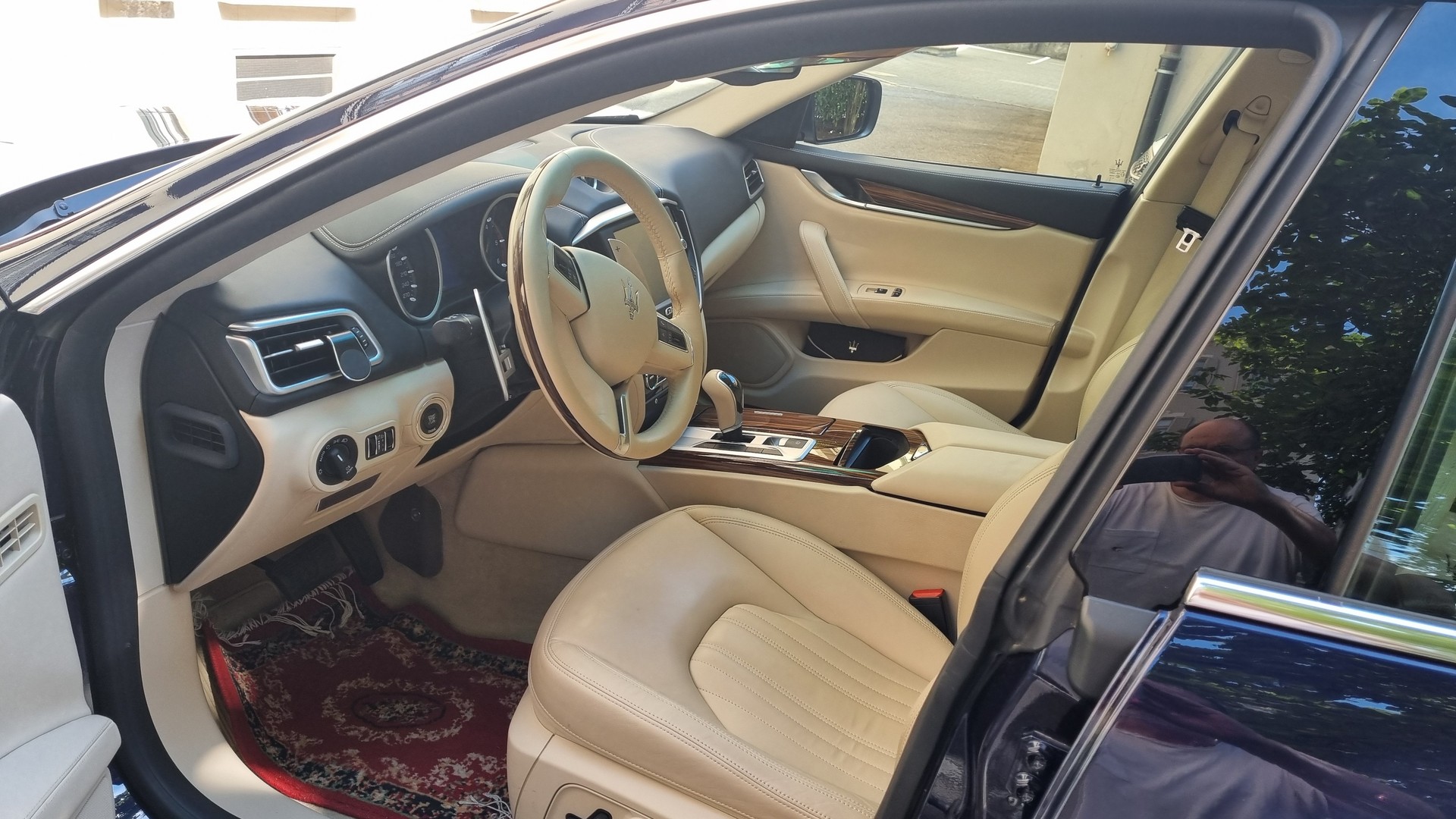 MASERATI 3.0 V6 D-image-3