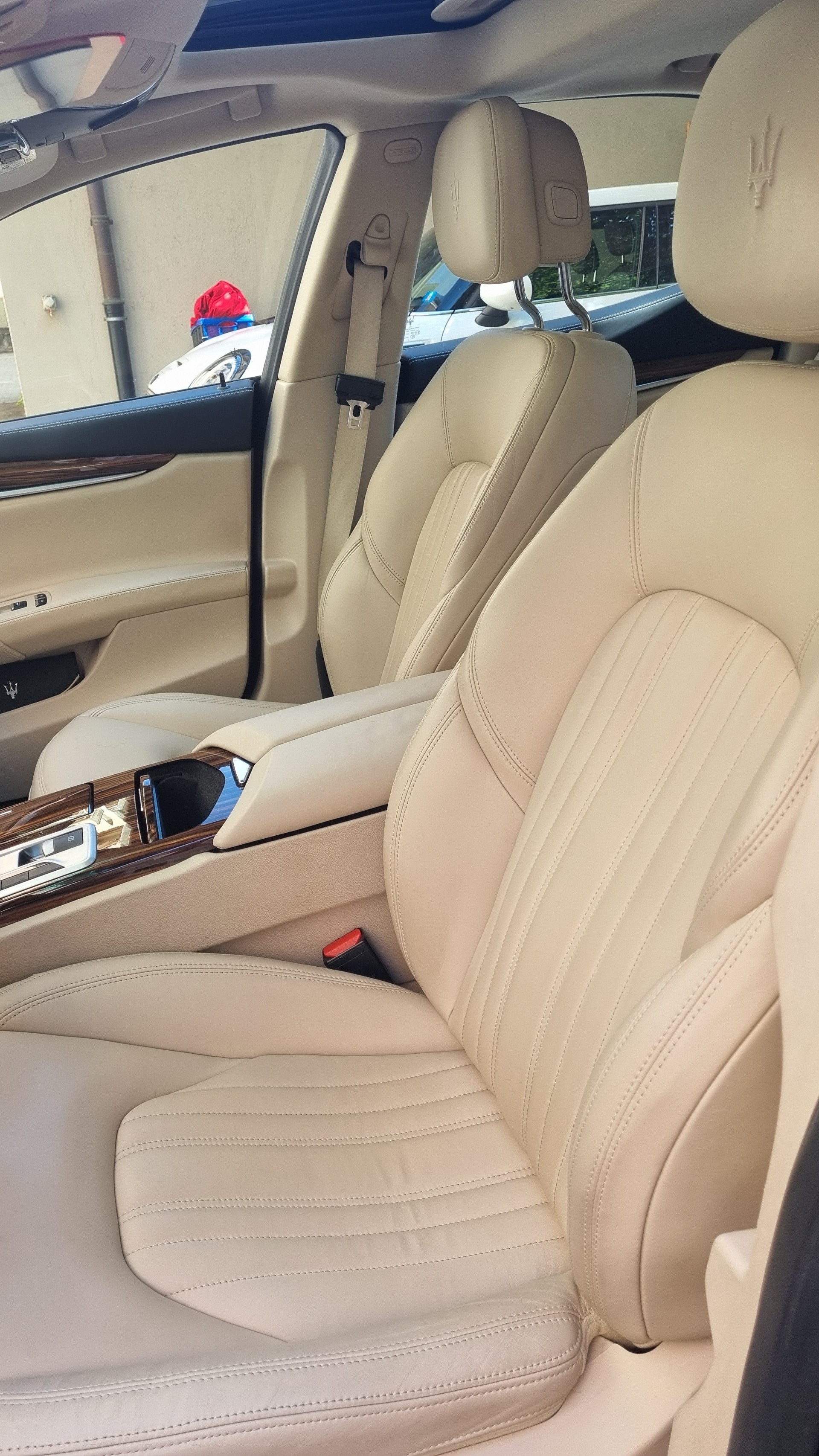 MASERATI 3.0 V6 D-image-5