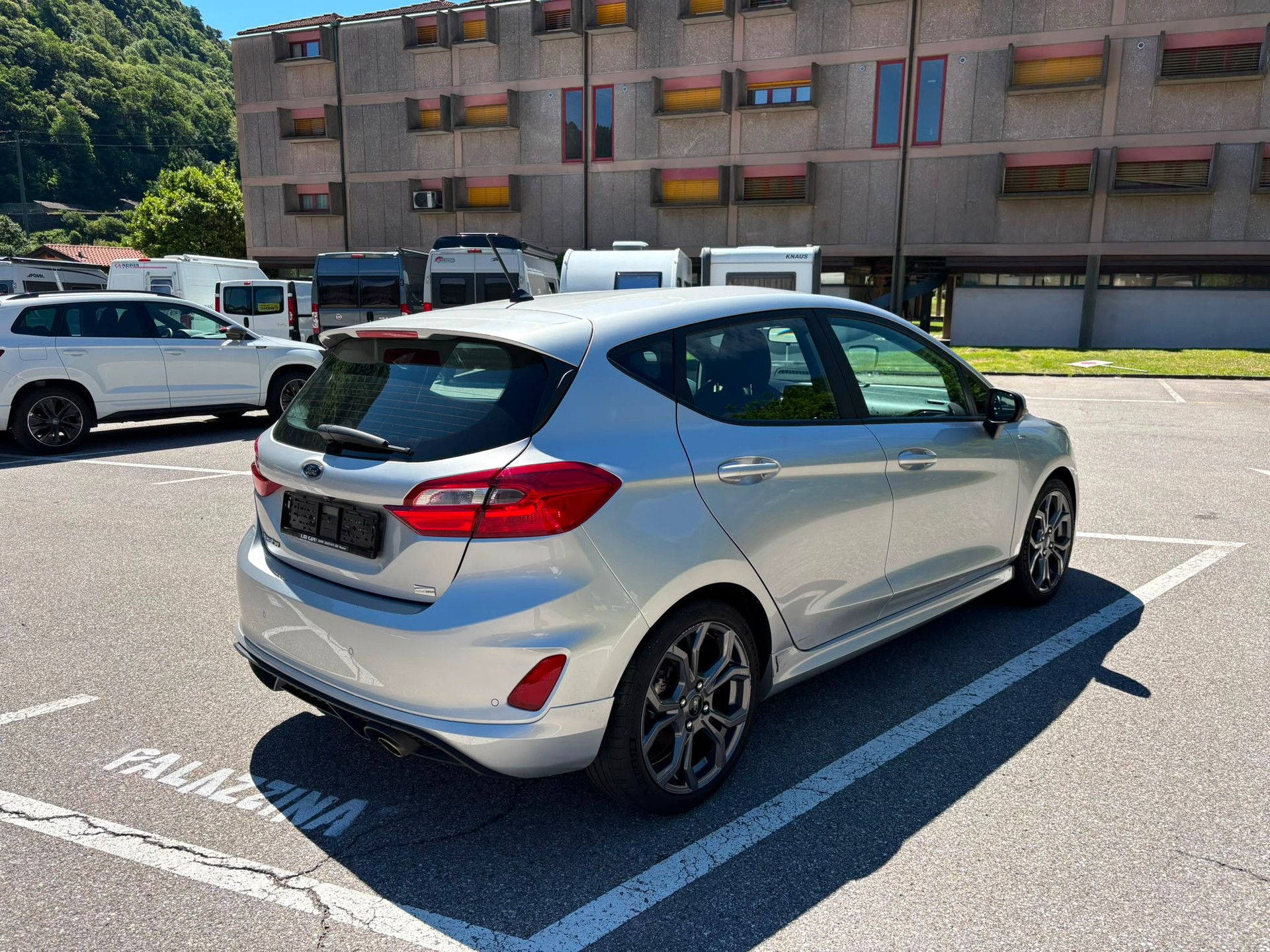 FORD Fiesta 1.0 SCTi ST Line-image-2