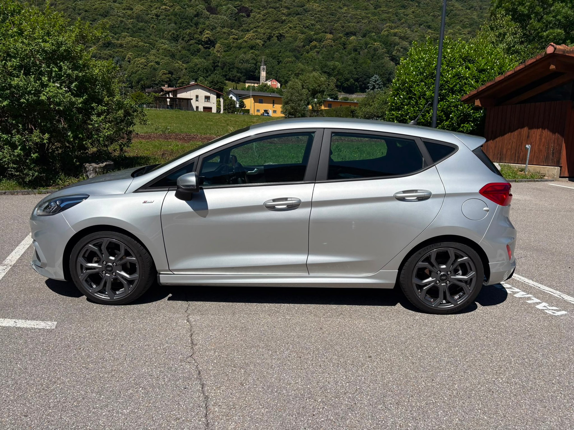 FORD Fiesta 1.0 SCTi ST Line-image-5