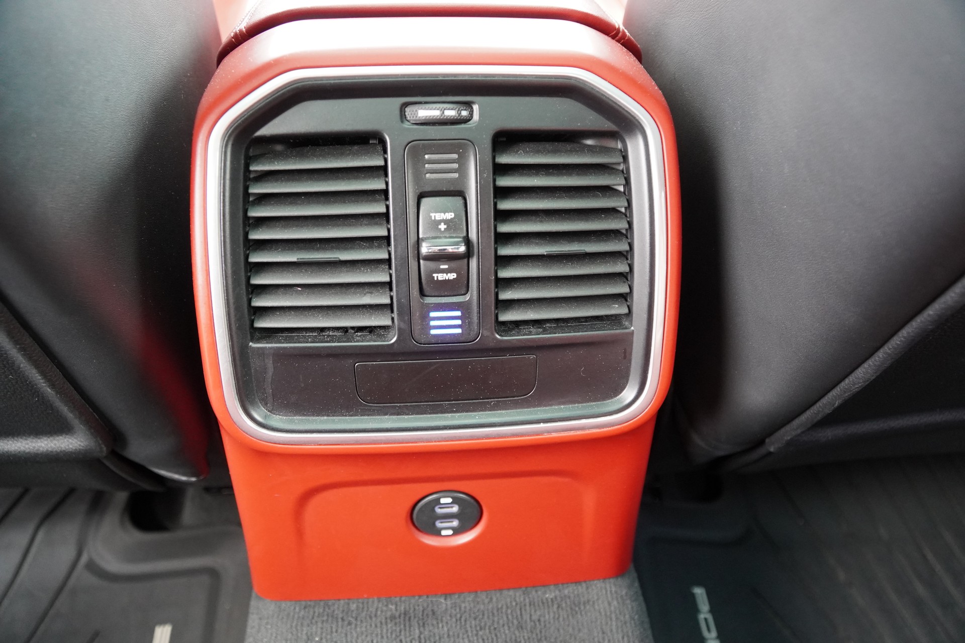 PORSCHE Macan S PDK-image-29