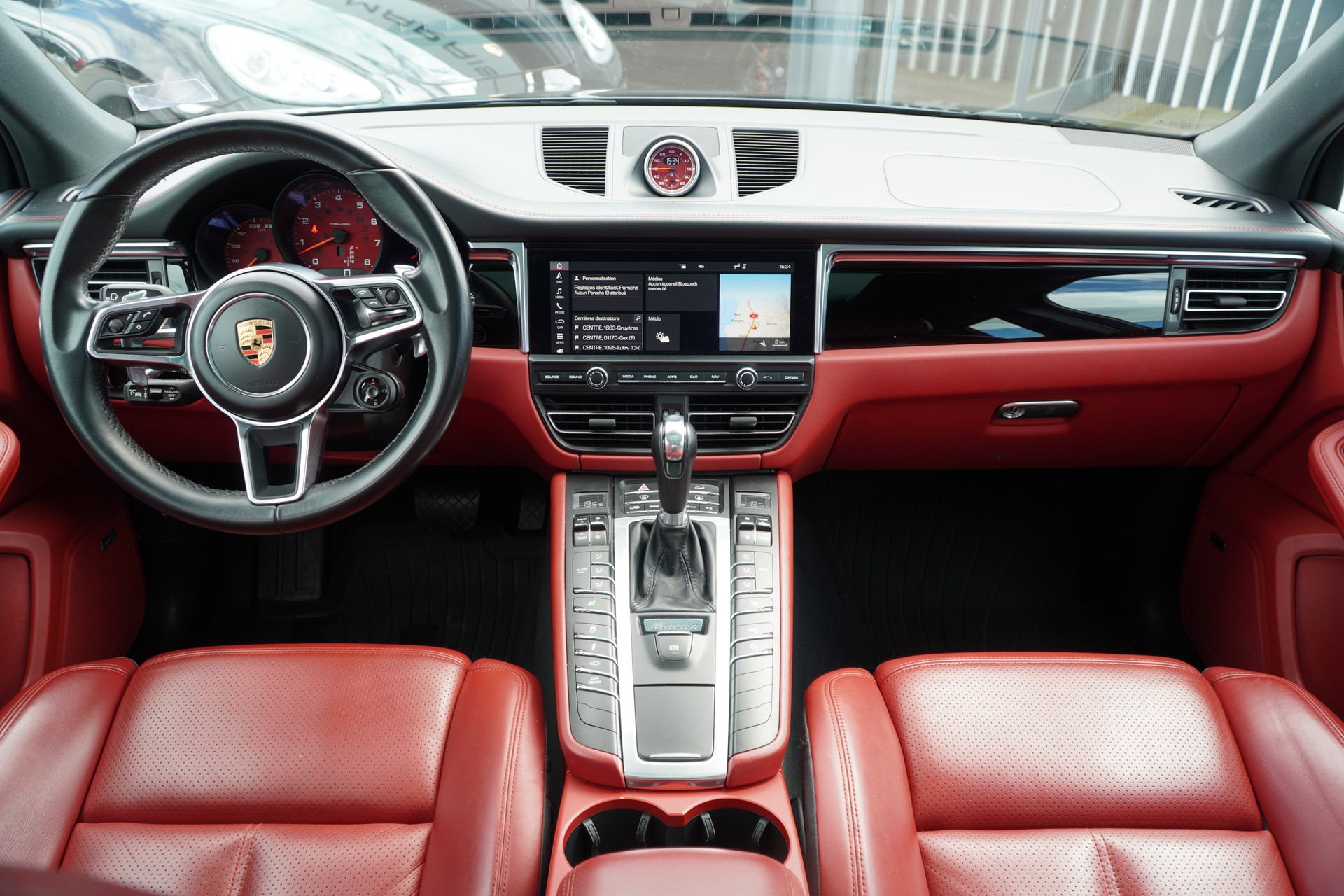PORSCHE Macan S PDK-image-10