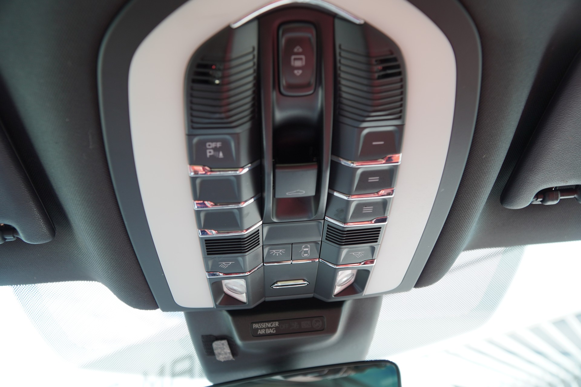 PORSCHE Macan S PDK-image-20