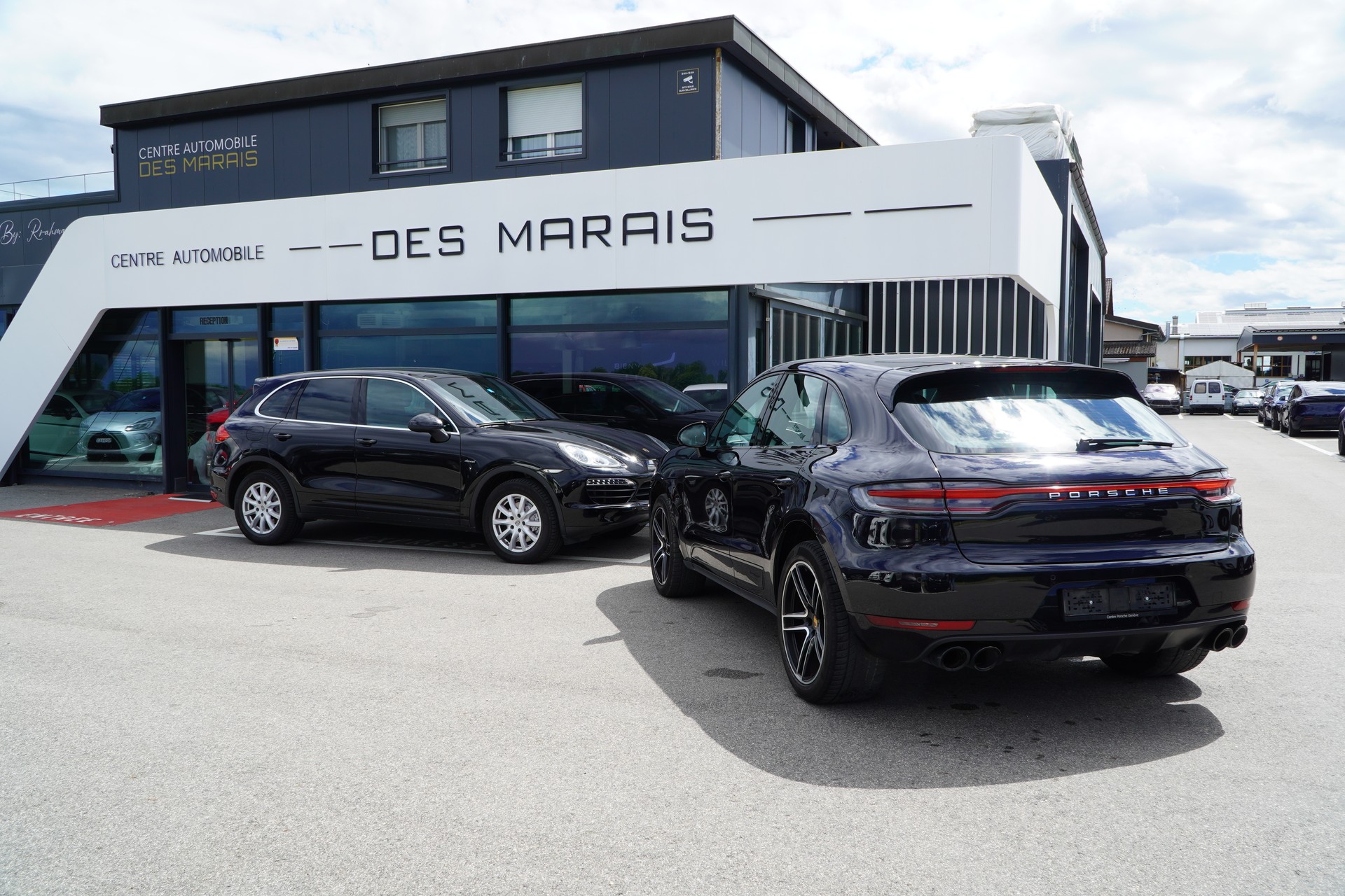 PORSCHE Macan S PDK-image-6