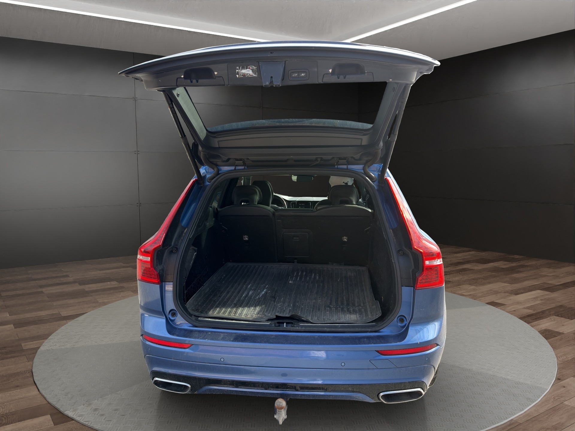 VOLVO XC60 D4 AWD R-Design Geartronic-image-12